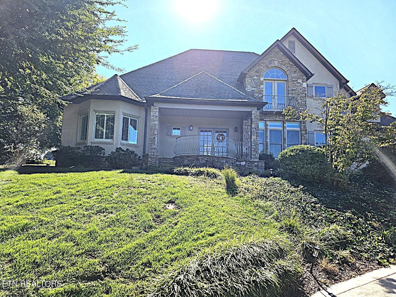 310 Pineberry Drive, Vonore, TN 37885