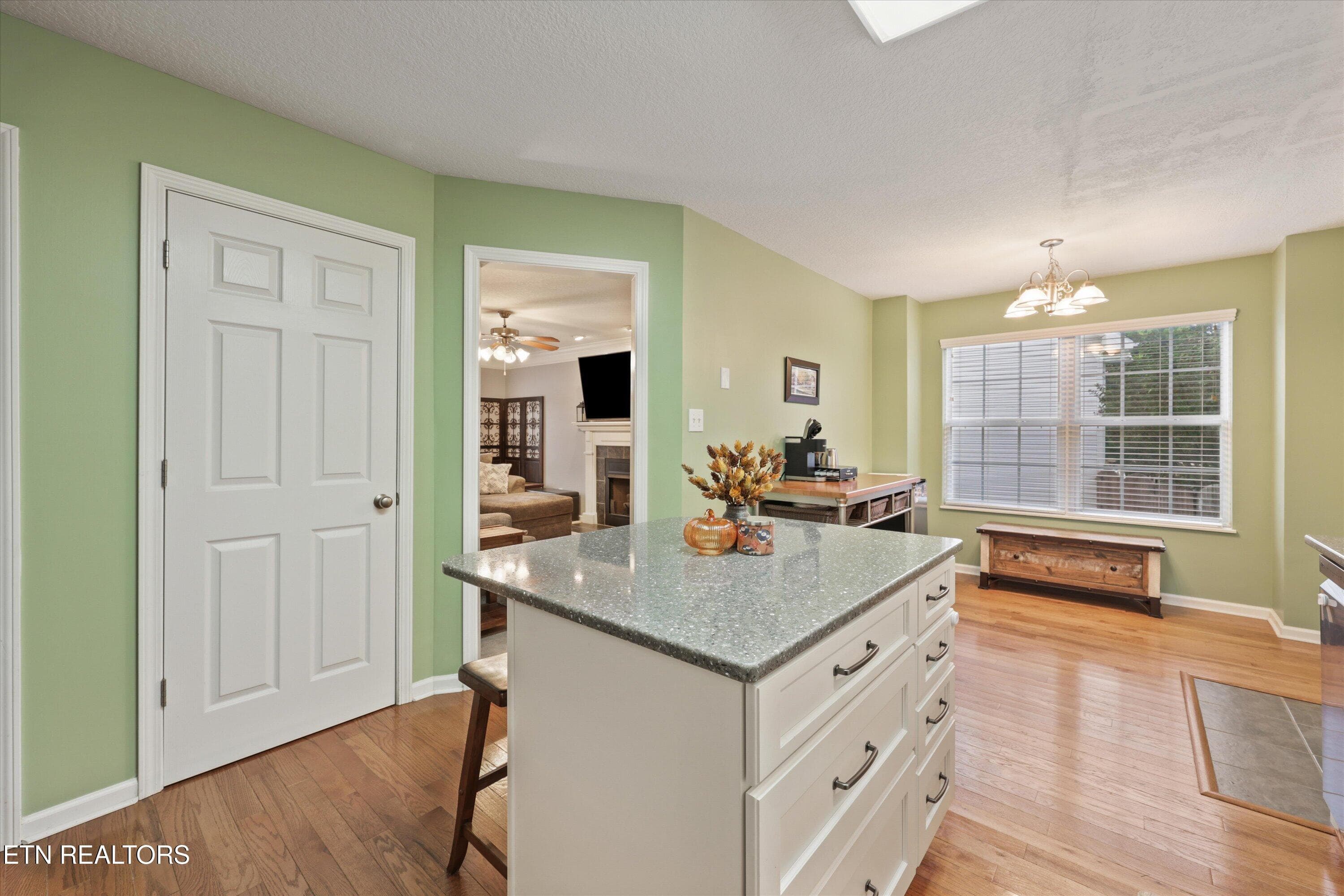 18-5405 Holly Ridge Ln 11 - 5405 Holly Ridge Lane, Knoxville, TN 37931, Knoxville