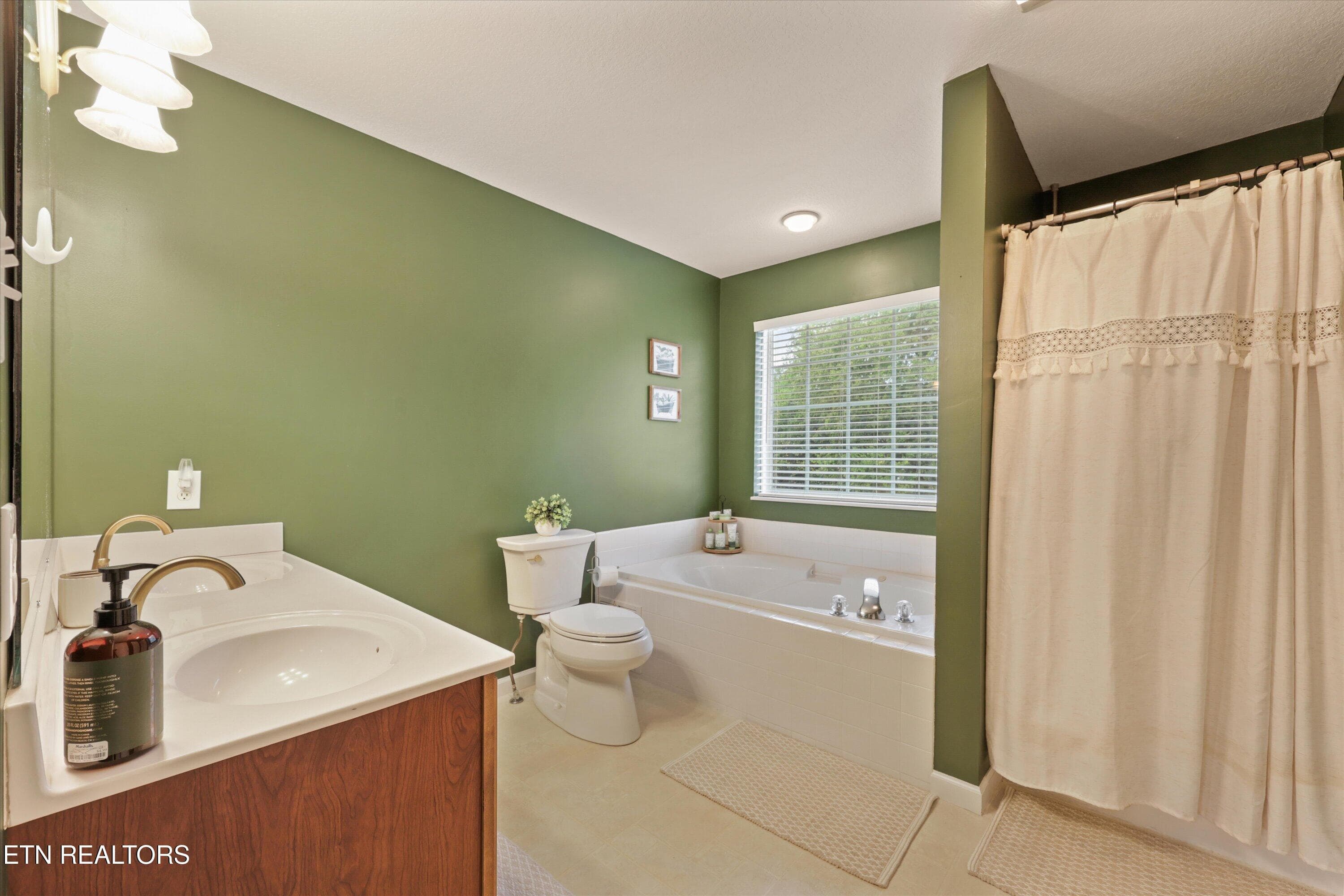 23-5405 Holly Ridge Ln 16 - 5405 Holly Ridge Lane, Knoxville, TN 37931, Knoxville