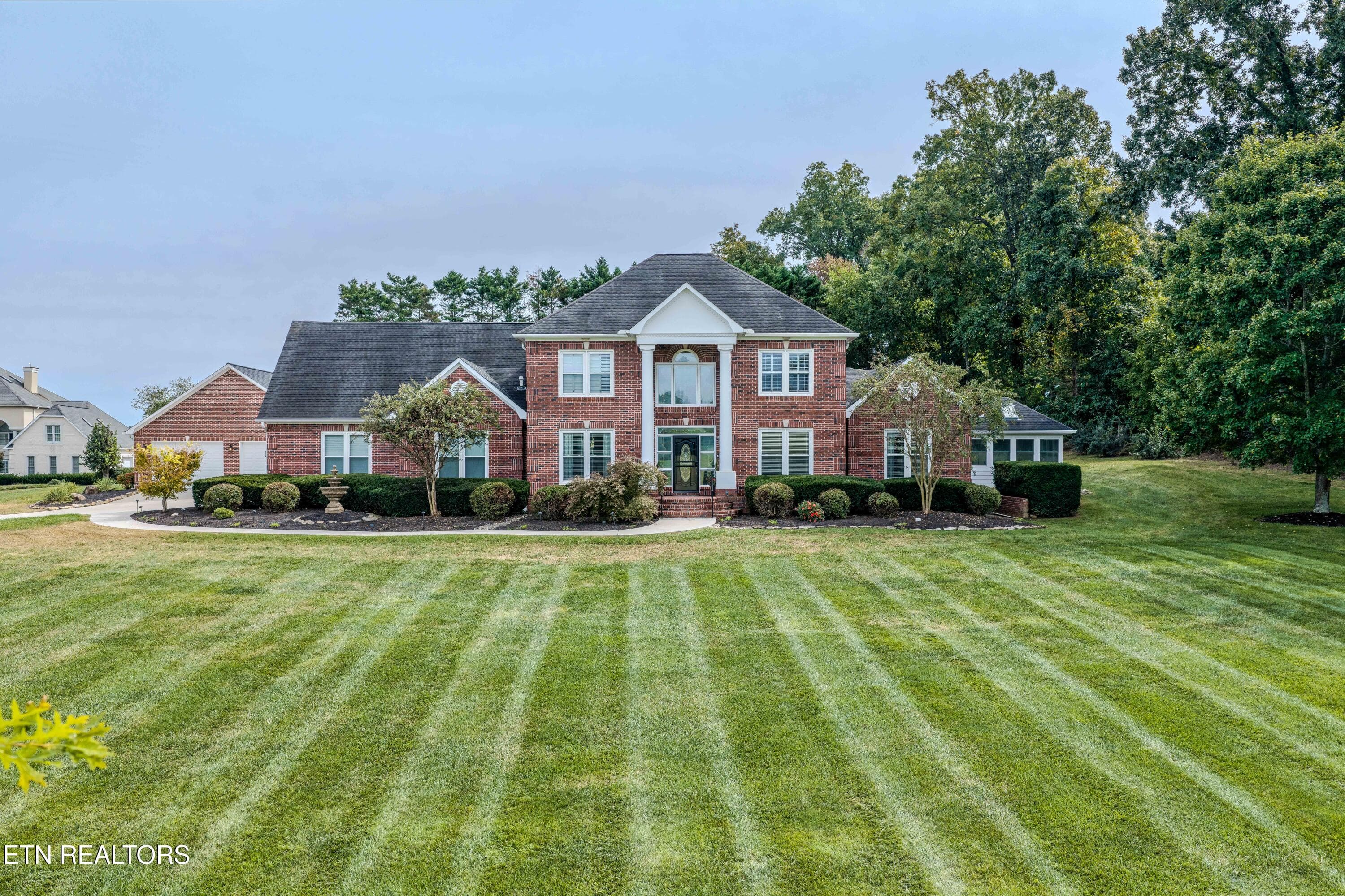 2425 Mccleary Rd, Sevierville, TN 37876