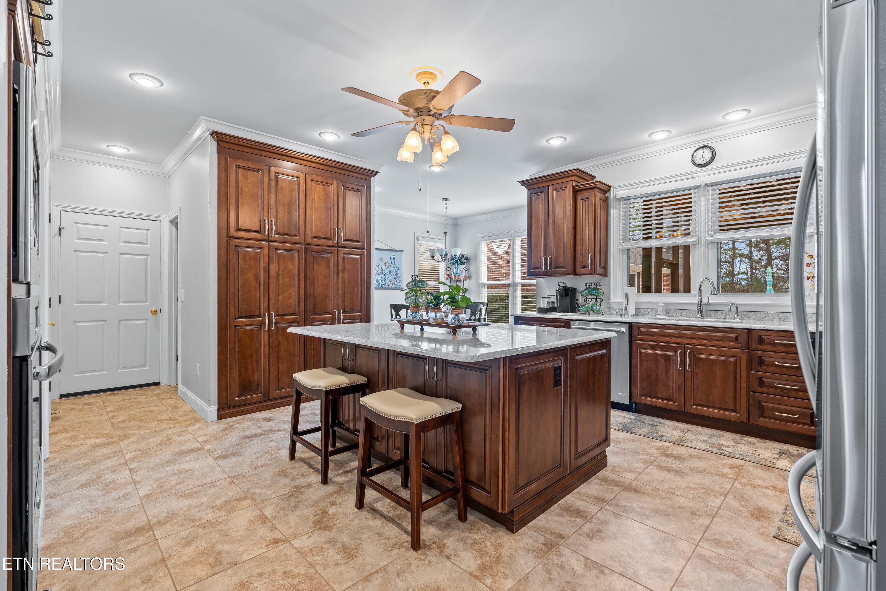 2425McClearyRd-19 - 2425 Mccleary Rd, Sevierville, TN 37876, Sevierville