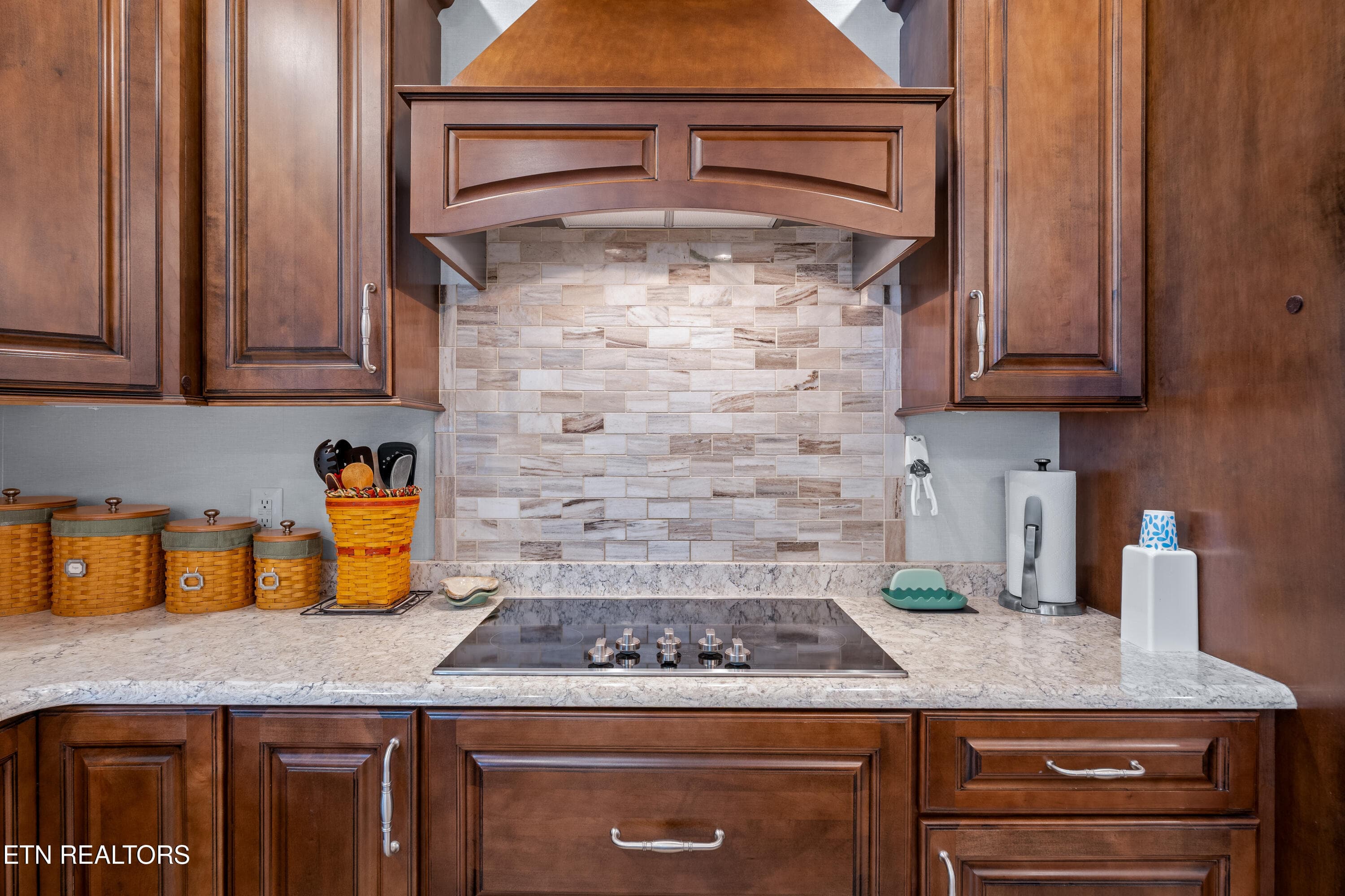 2425McClearyRd-23 - 2425 Mccleary Rd, Sevierville, TN 37876, Sevierville