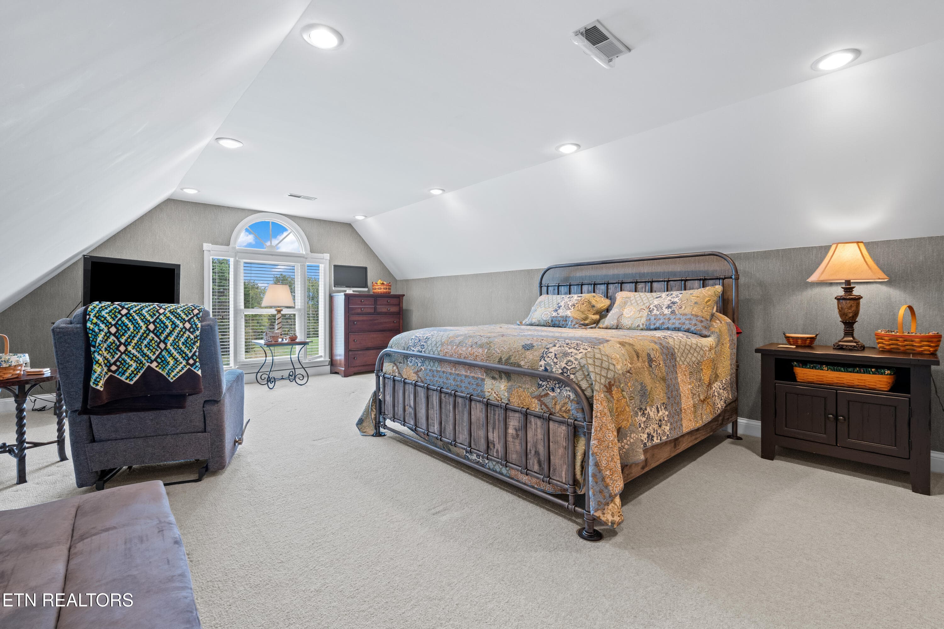 2425McClearyRd-59 - 2425 Mccleary Rd, Sevierville, TN 37876, Sevierville