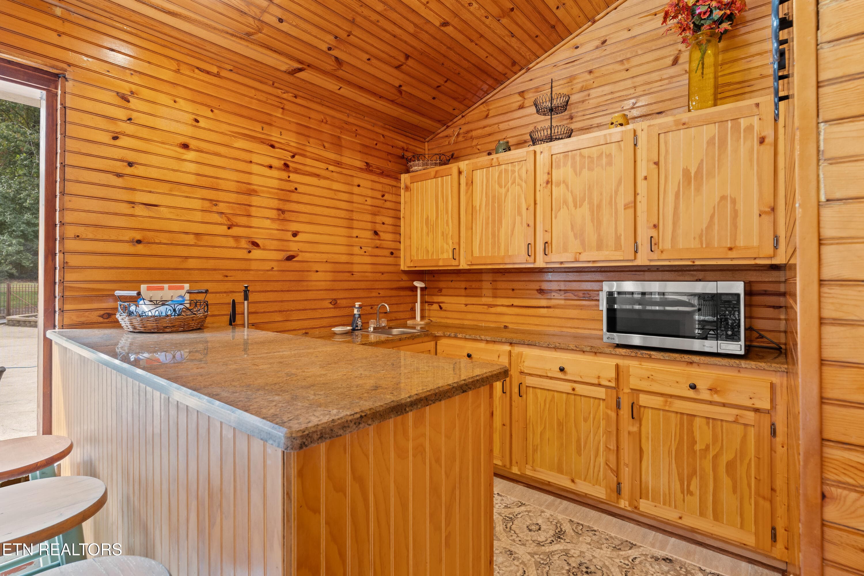 2425McClearyRd-79 - 2425 Mccleary Rd, Sevierville, TN 37876, Sevierville