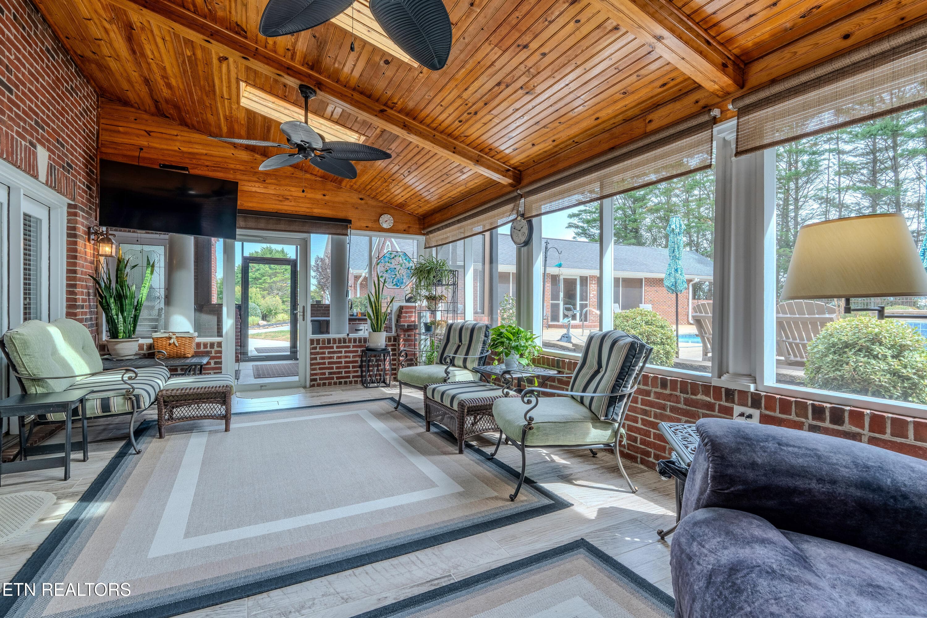 2425McClearyRd-97 - 2425 Mccleary Rd, Sevierville, TN 37876, Sevierville