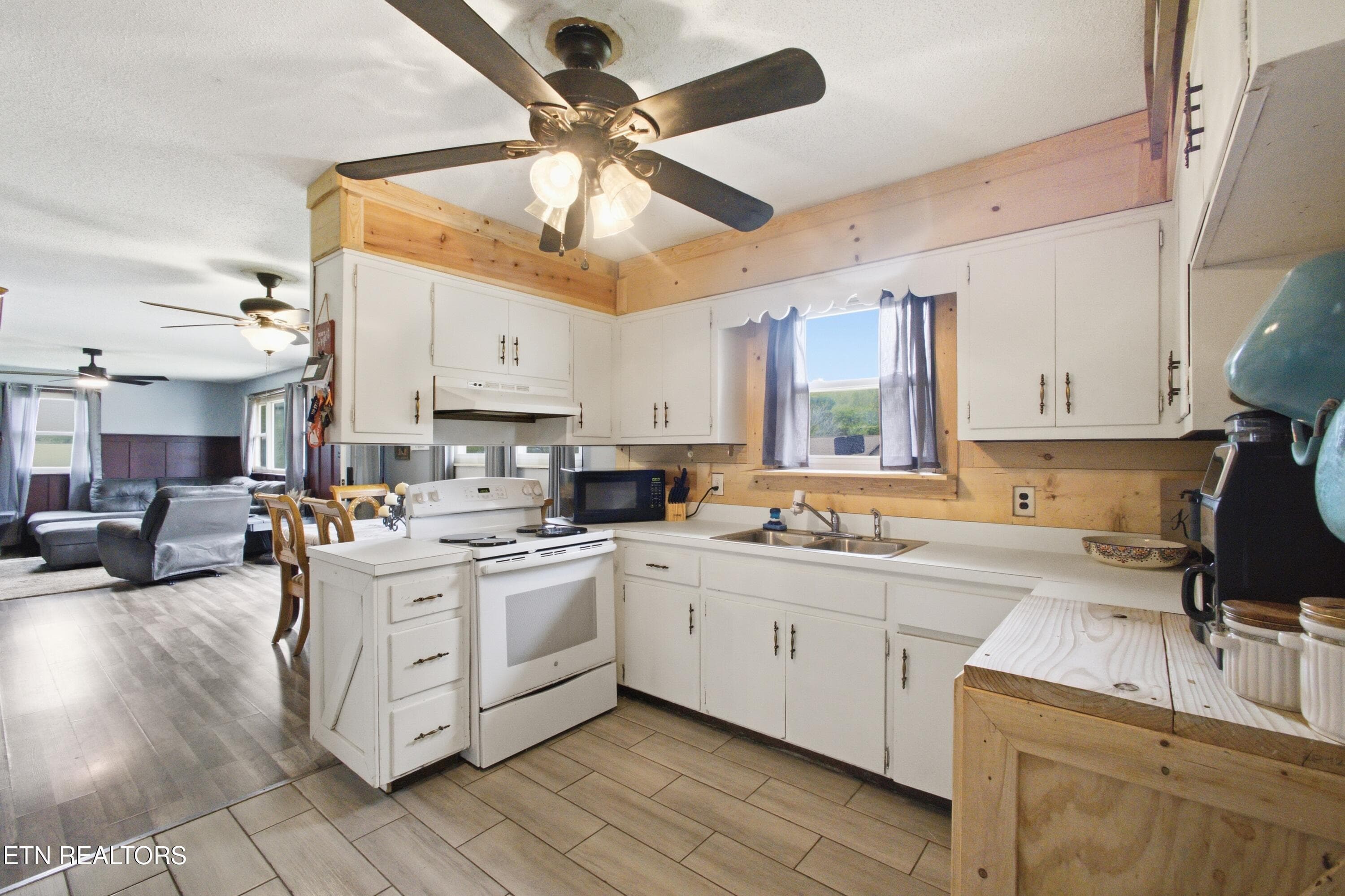 Copy of SPOT9071 - 213 1st St, Rockwood, TN 37854, Rockwood