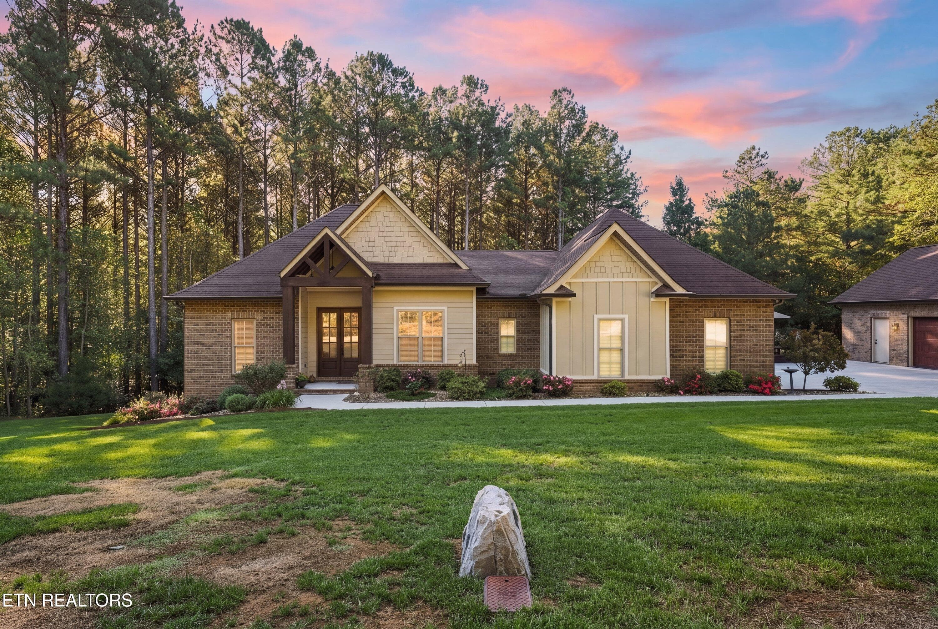 Welcome home! - 1739 Grand Pine Point, Maryville, TN 37801, Maryville