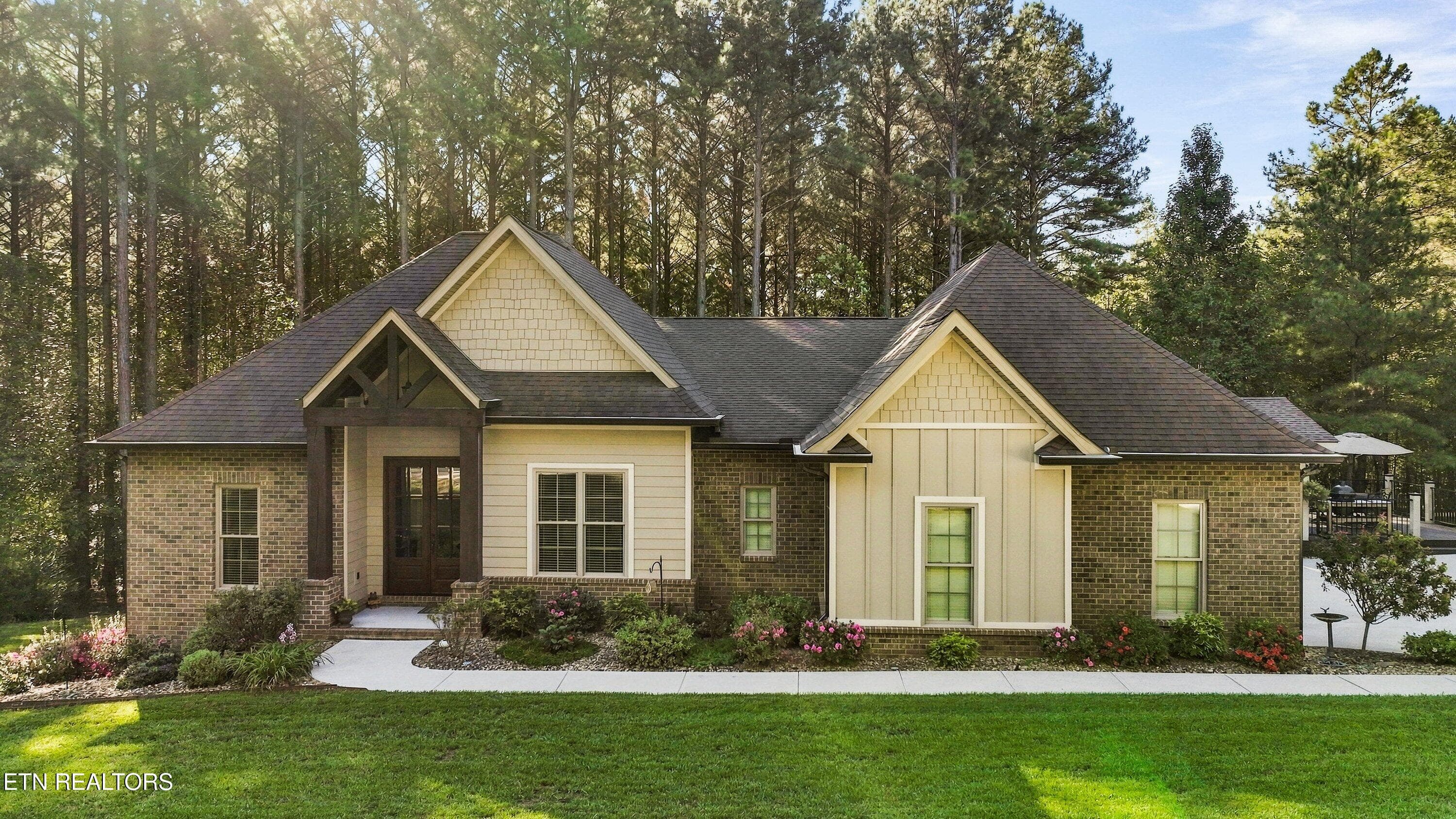 Exquisite custom build - 1739 Grand Pine Point, Maryville, TN 37801, Maryville