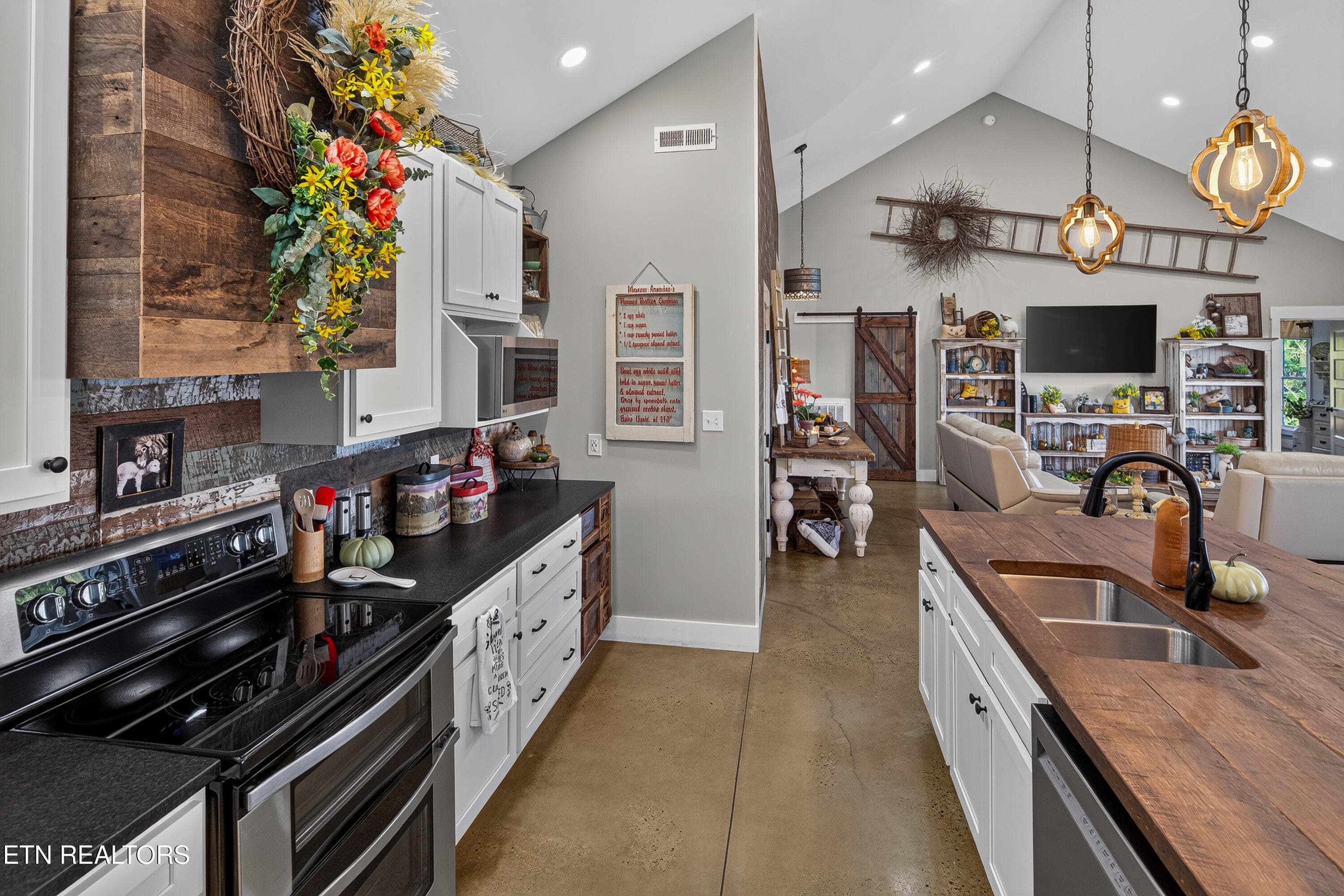 211 Brown Road - 211 Brown Rd, Blaine, TN 37709