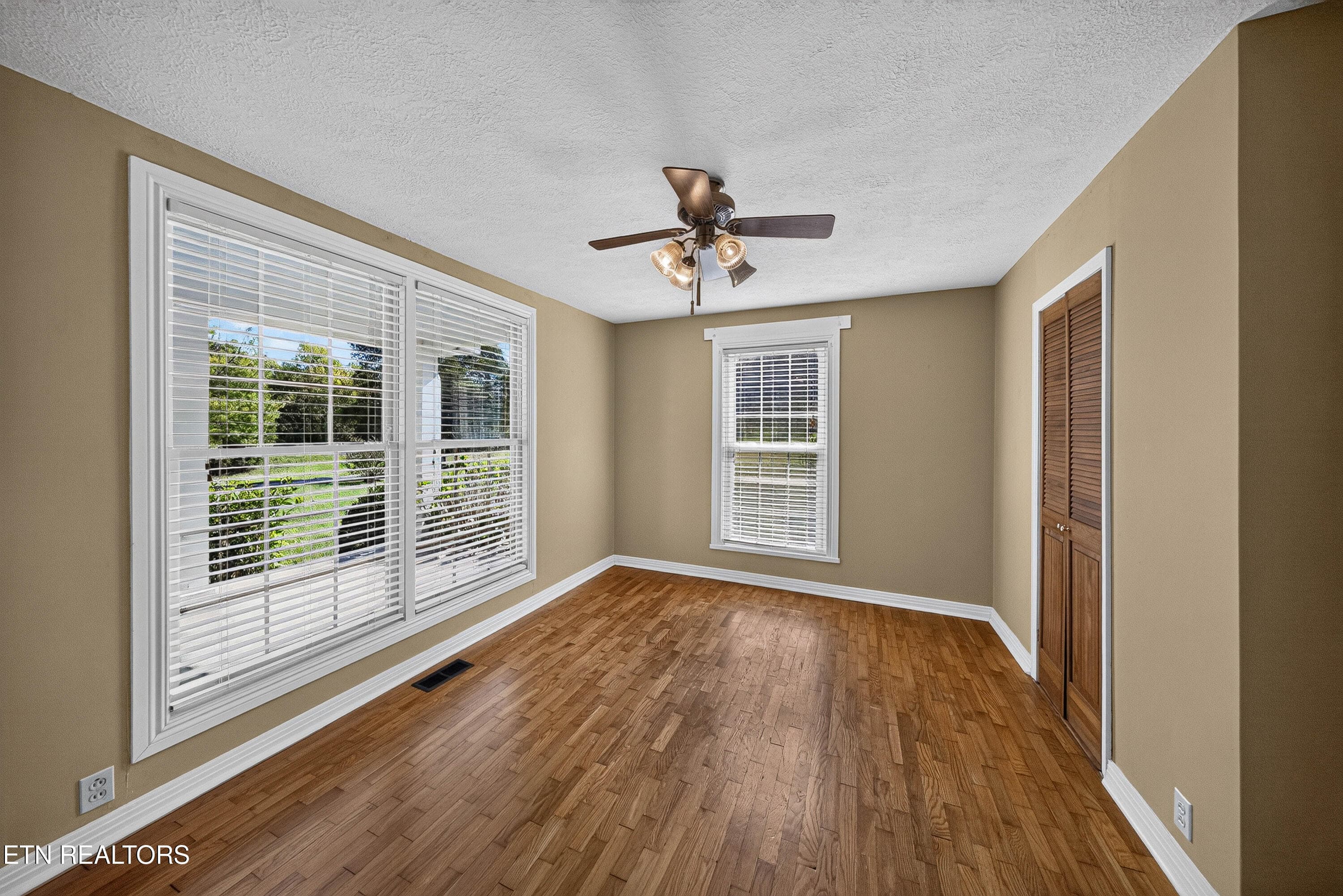 L40A7197 - 9547 Highway 72, Loudon, TN 37774, Loudon