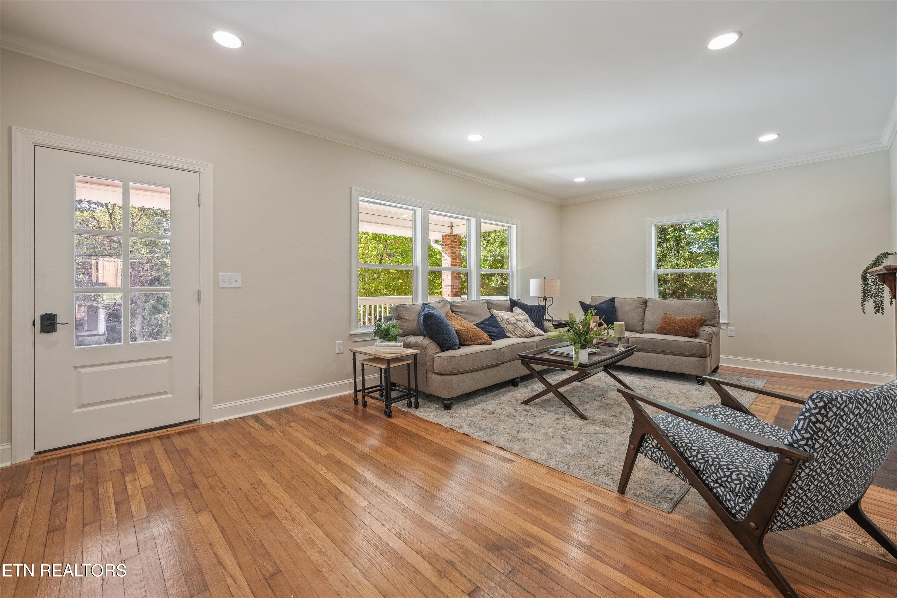 Living Room - 1431 Branson Ave, Knoxville, TN 37917, Knoxville