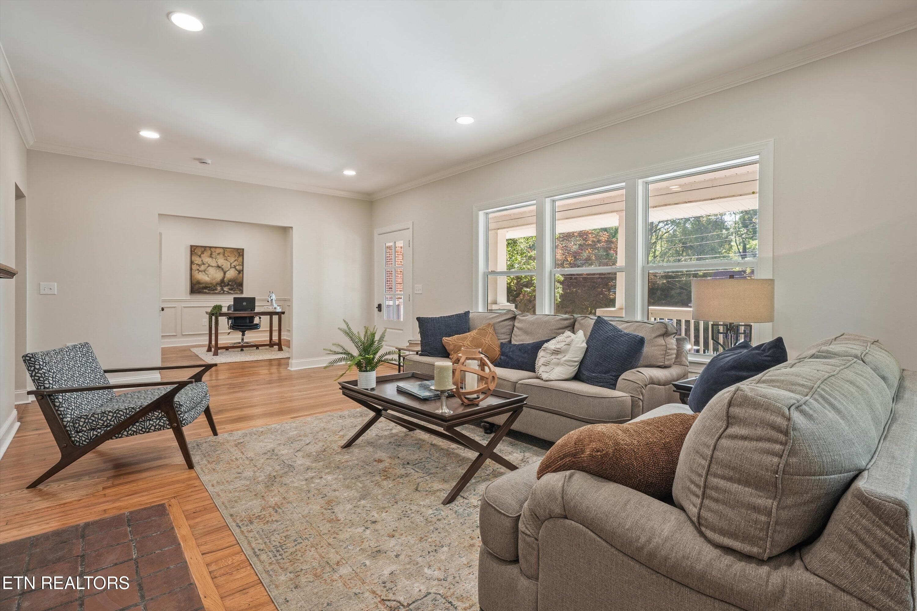 Living Room - 1431 Branson Ave, Knoxville, TN 37917, Knoxville