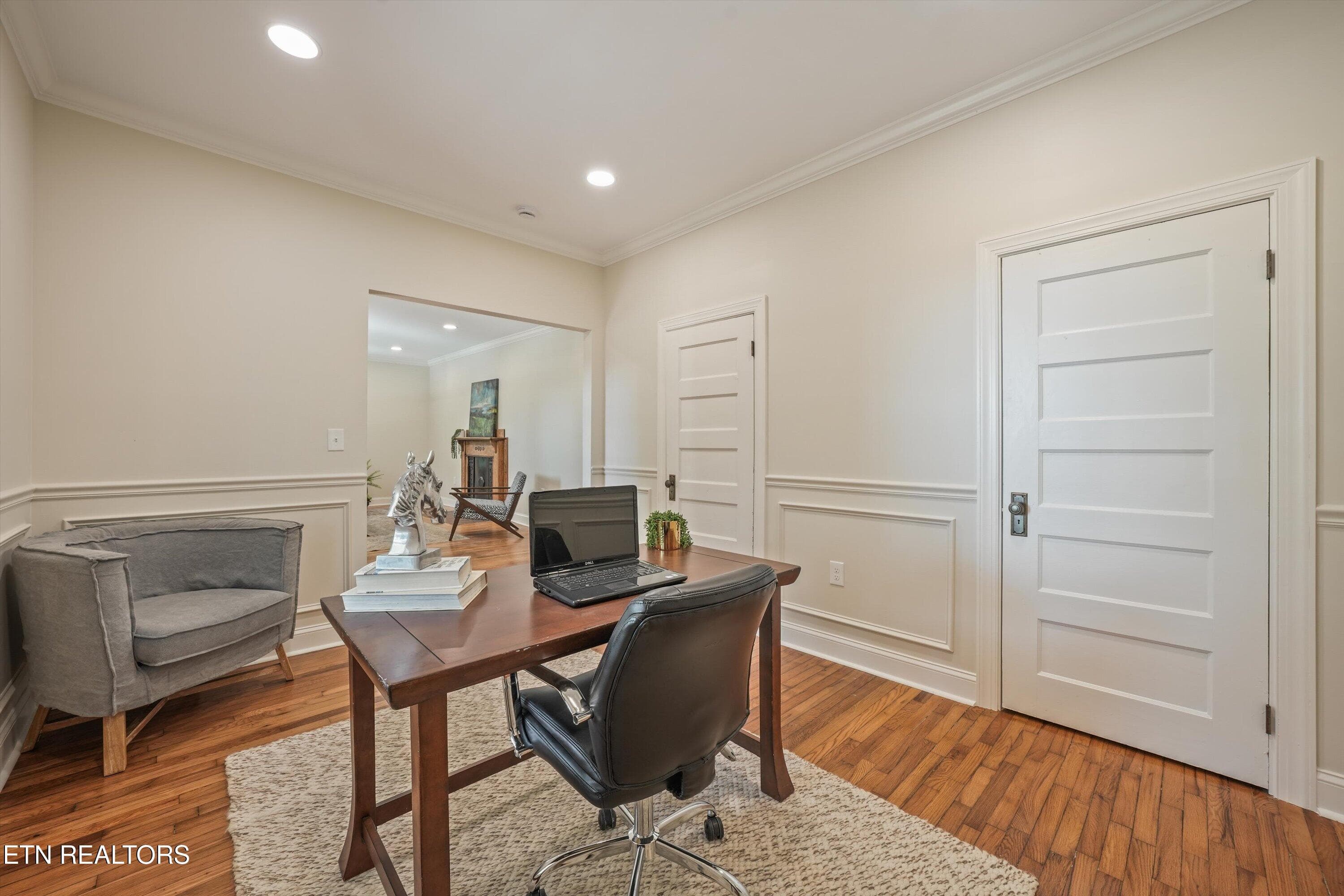 Office/Dining - 1431 Branson Ave, Knoxville, TN 37917, Knoxville