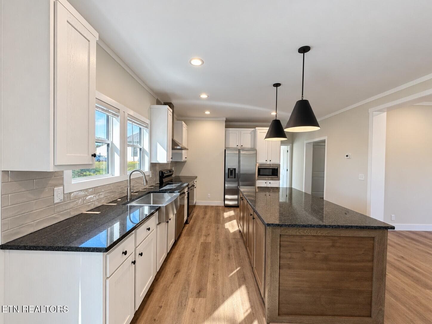 Kitchen - 450 Federal Ferry Circle, Vonore, TN 37885