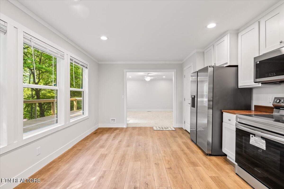 Kitchen - 264 Rain Valley Rd, LaFollette, TN 37766, LaFollette