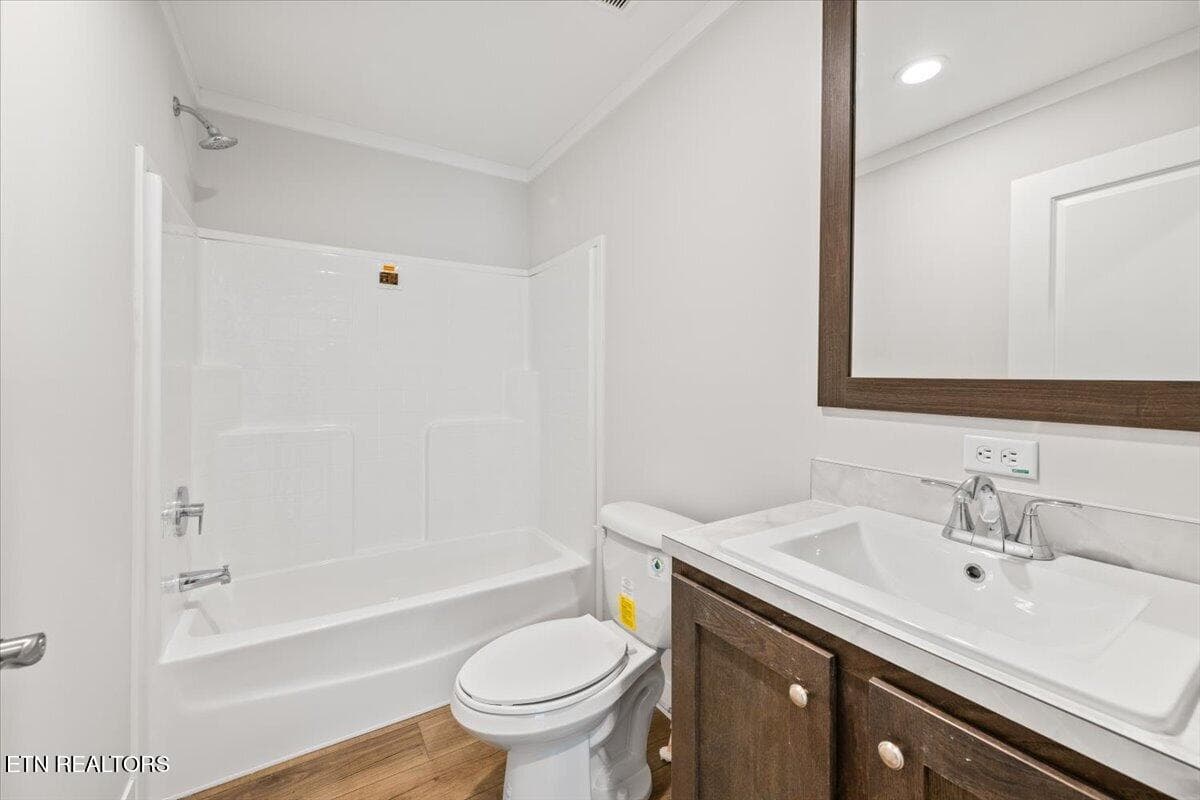 Bathroom 2 - 264 Rain Valley Rd, LaFollette, TN 37766, LaFollette