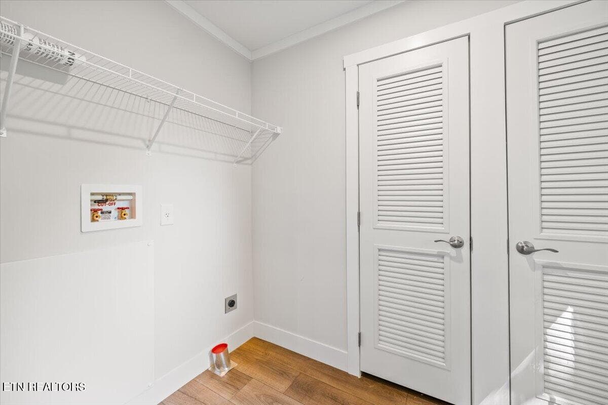 Laundry Room/Mudroom - 264 Rain Valley Rd, LaFollette, TN 37766, LaFollette