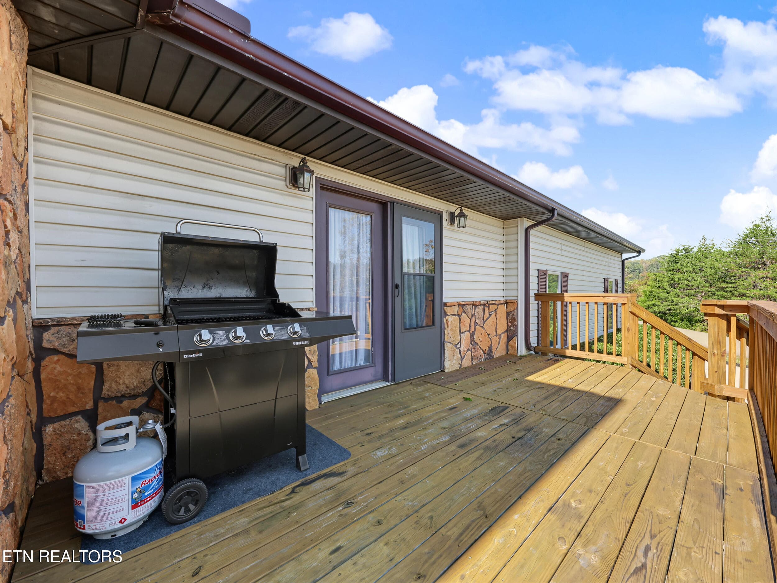 32_img_5381 - 257 Mariner Point Rd, LaFollette, TN 37766, LaFollette