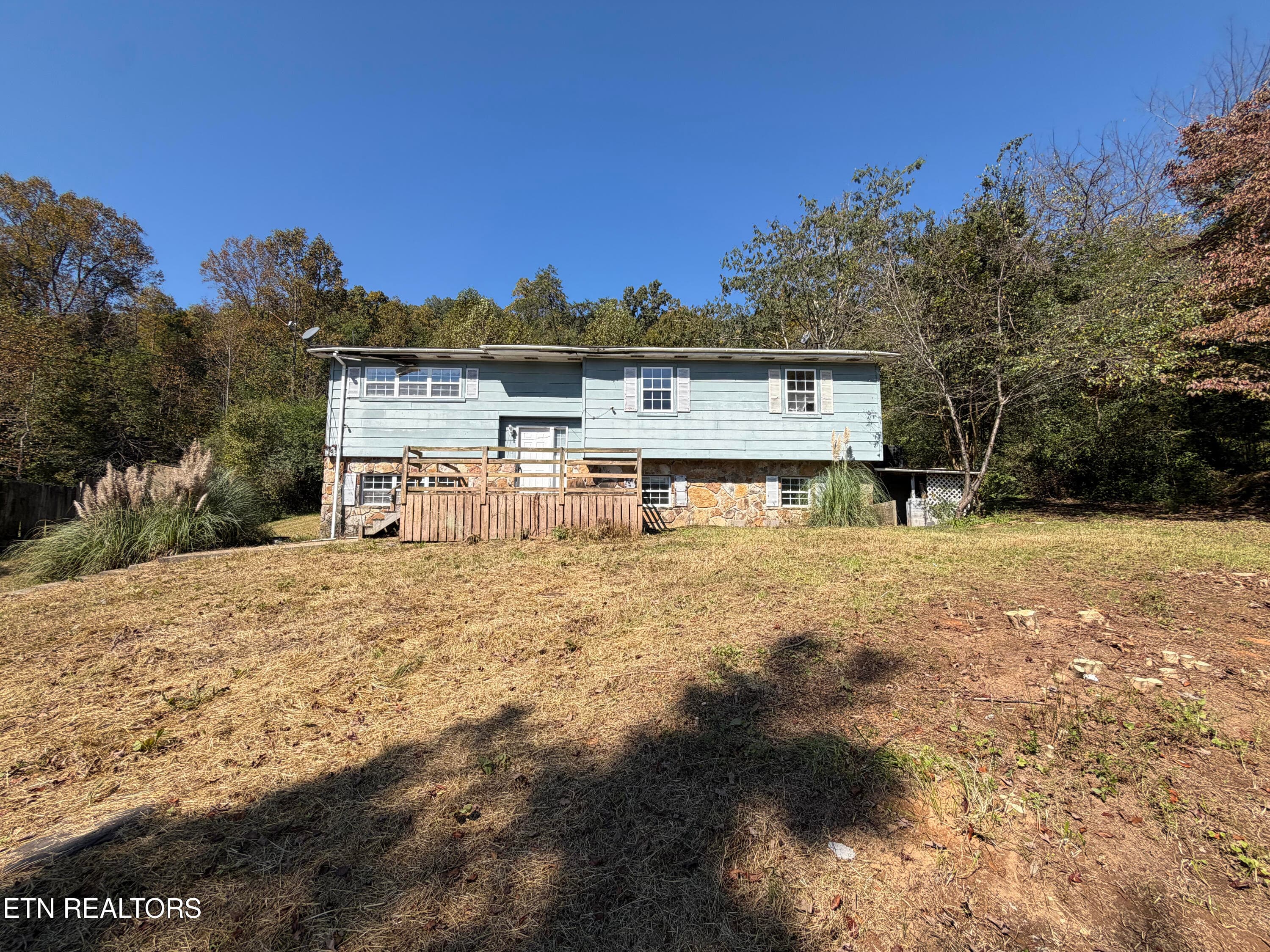 IMG_0231 - 1487 Dutch Valley Rd, Clinton, TN 37716, Clinton