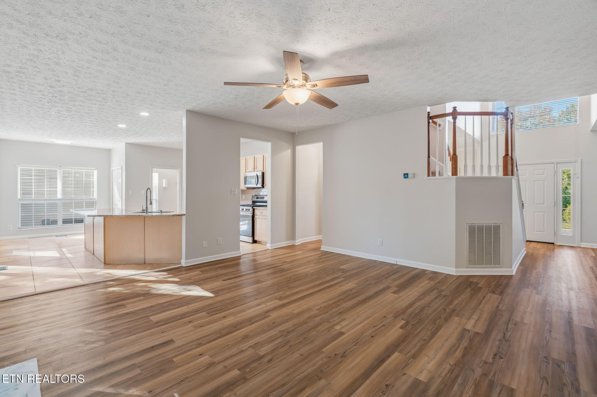 13-web-or-mls-1130 Vale View Road-14 - 1130 Vale View Rd, Knoxville, TN 37922, Knoxville