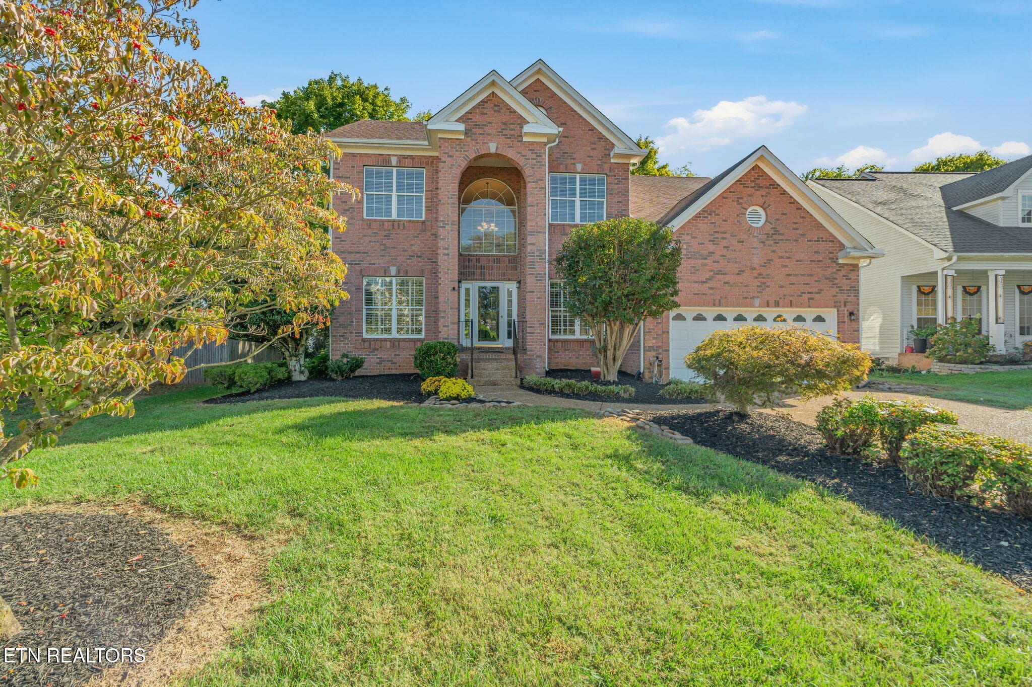3-web-or-mls-1130 Vale View Road-4 - 1130 Vale View Rd, Knoxville, TN 37922, Knoxville