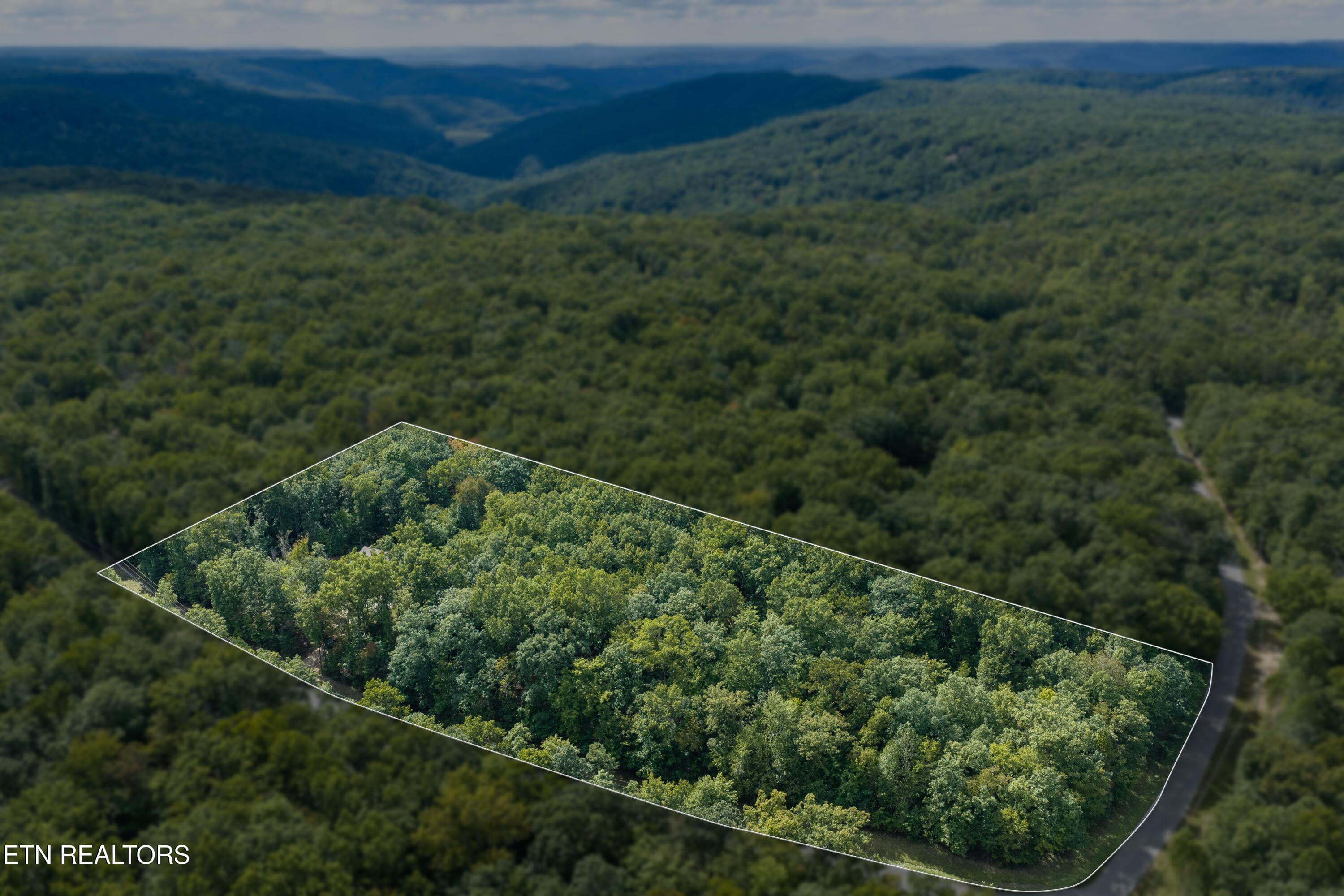 35-print-1700 Huckleberry Rd_178_TNPC-HD - 1700 Huckleberry Rd, Monterey, TN 38574