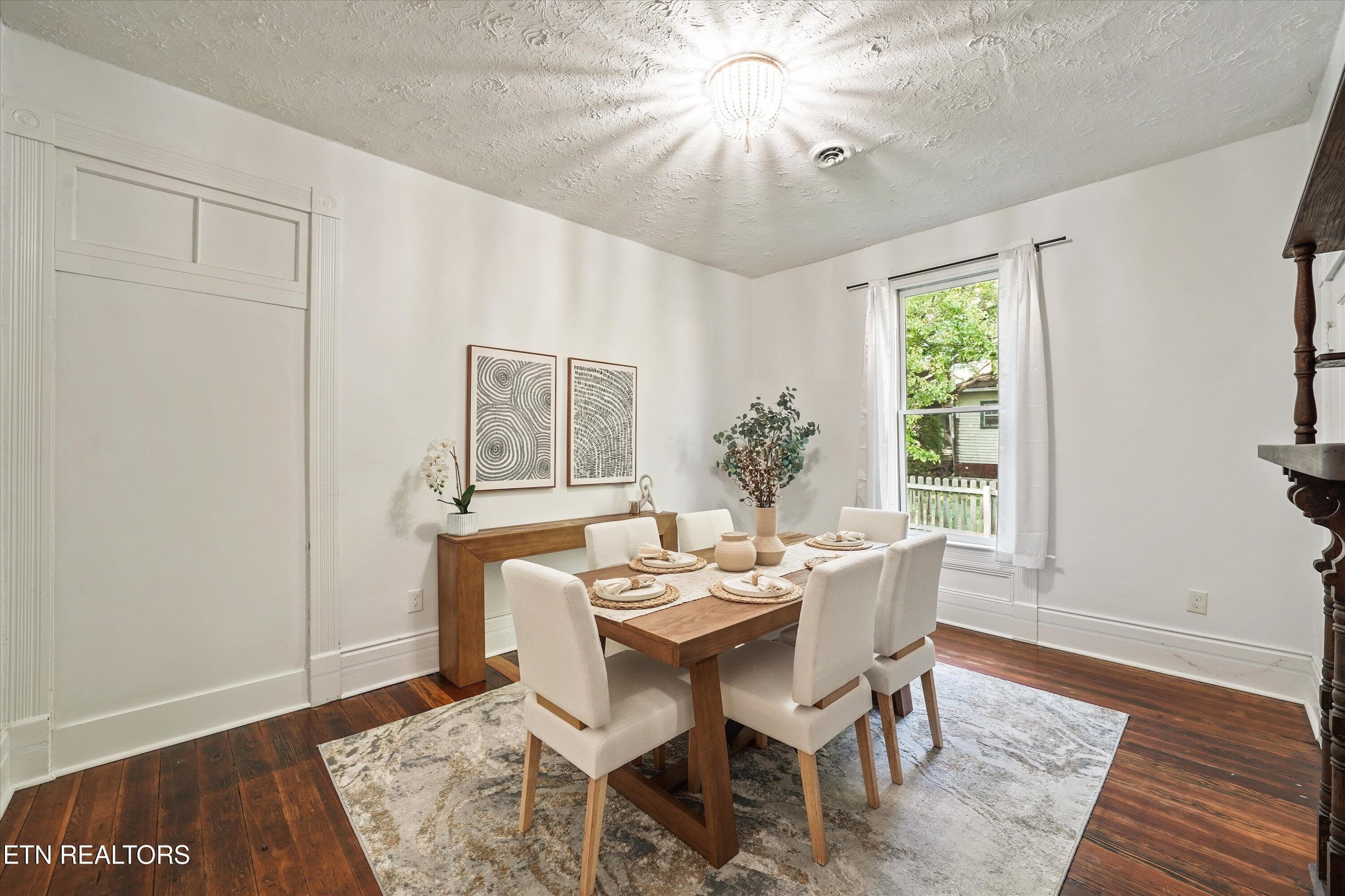 Formal Dining Room or 4th Bedroom - 1404 Hannah Ave, Knoxville, TN 37921, Knoxville