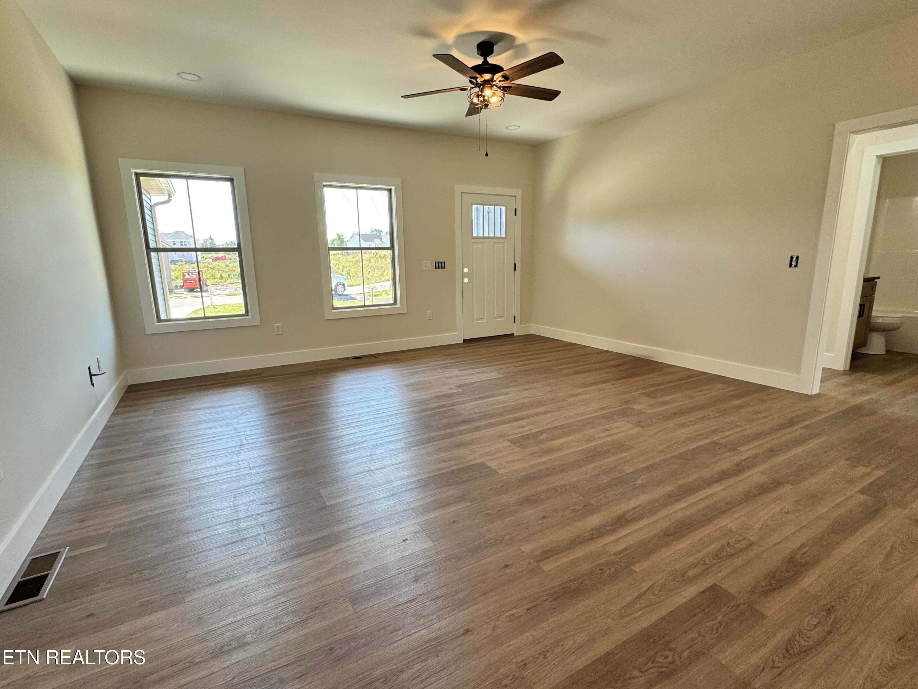 IMG_1033 - 141 Reece Rd, Baxter, TN 38544
