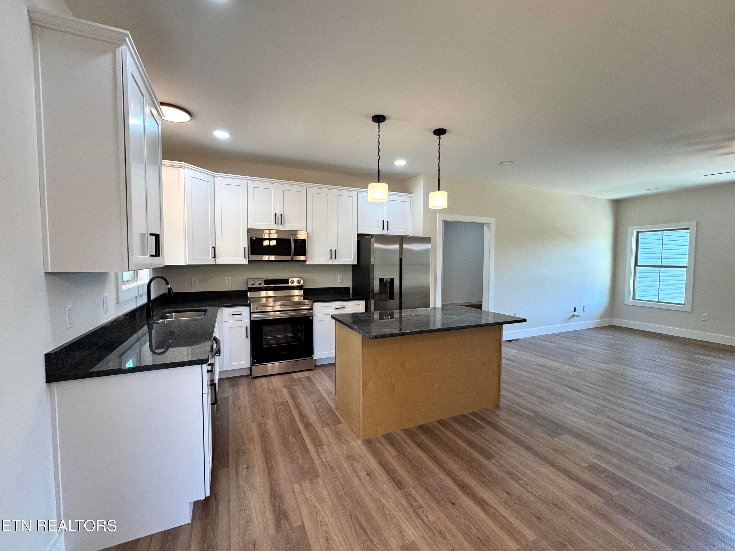 IMG_1035 - 141 Reece Rd, Baxter, TN 38544