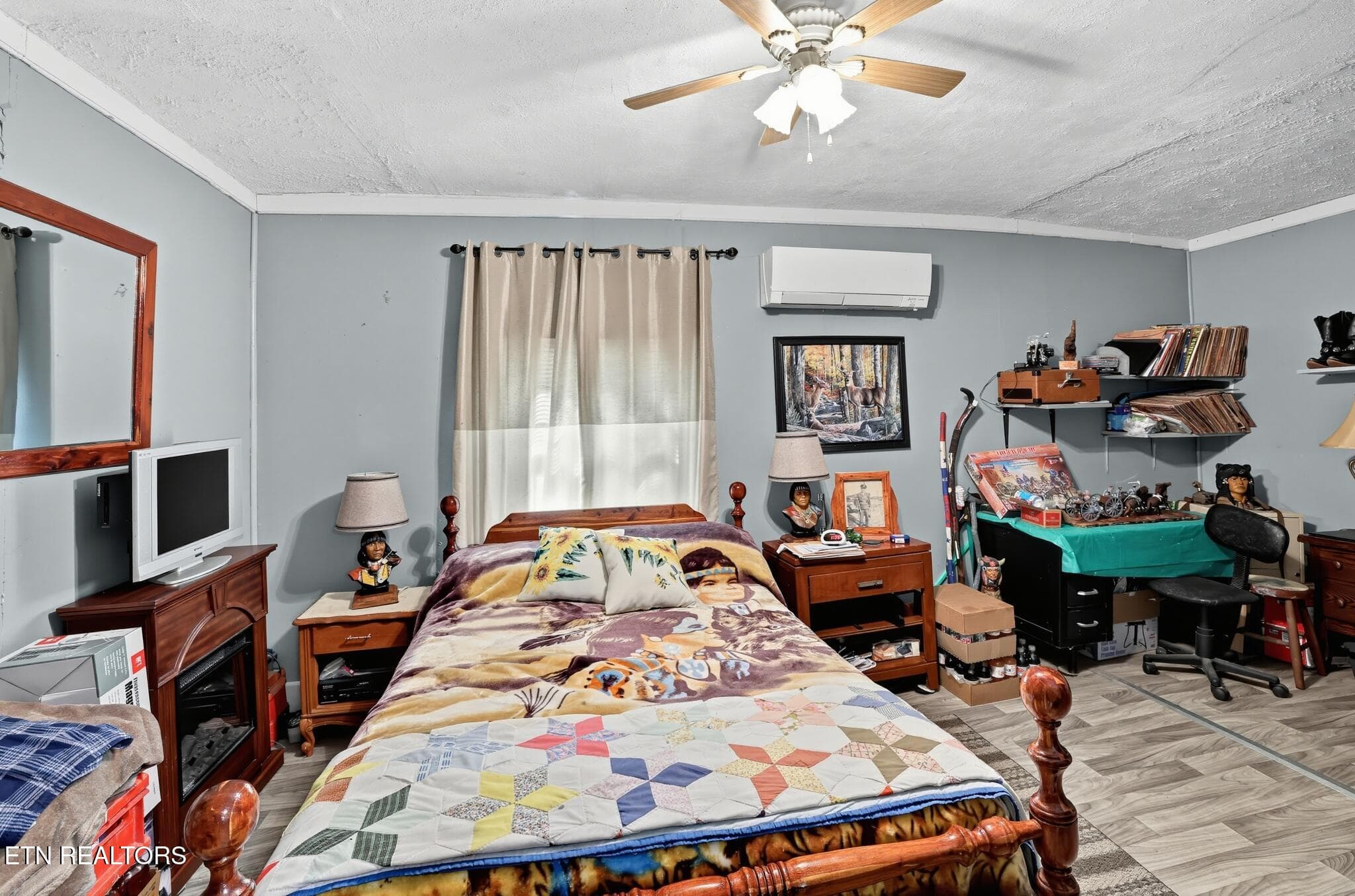 35_19991_River_Canyon_Rd-Bedroom-6868 - 19991 River Canyon Rd, Chattanooga, TN 37405