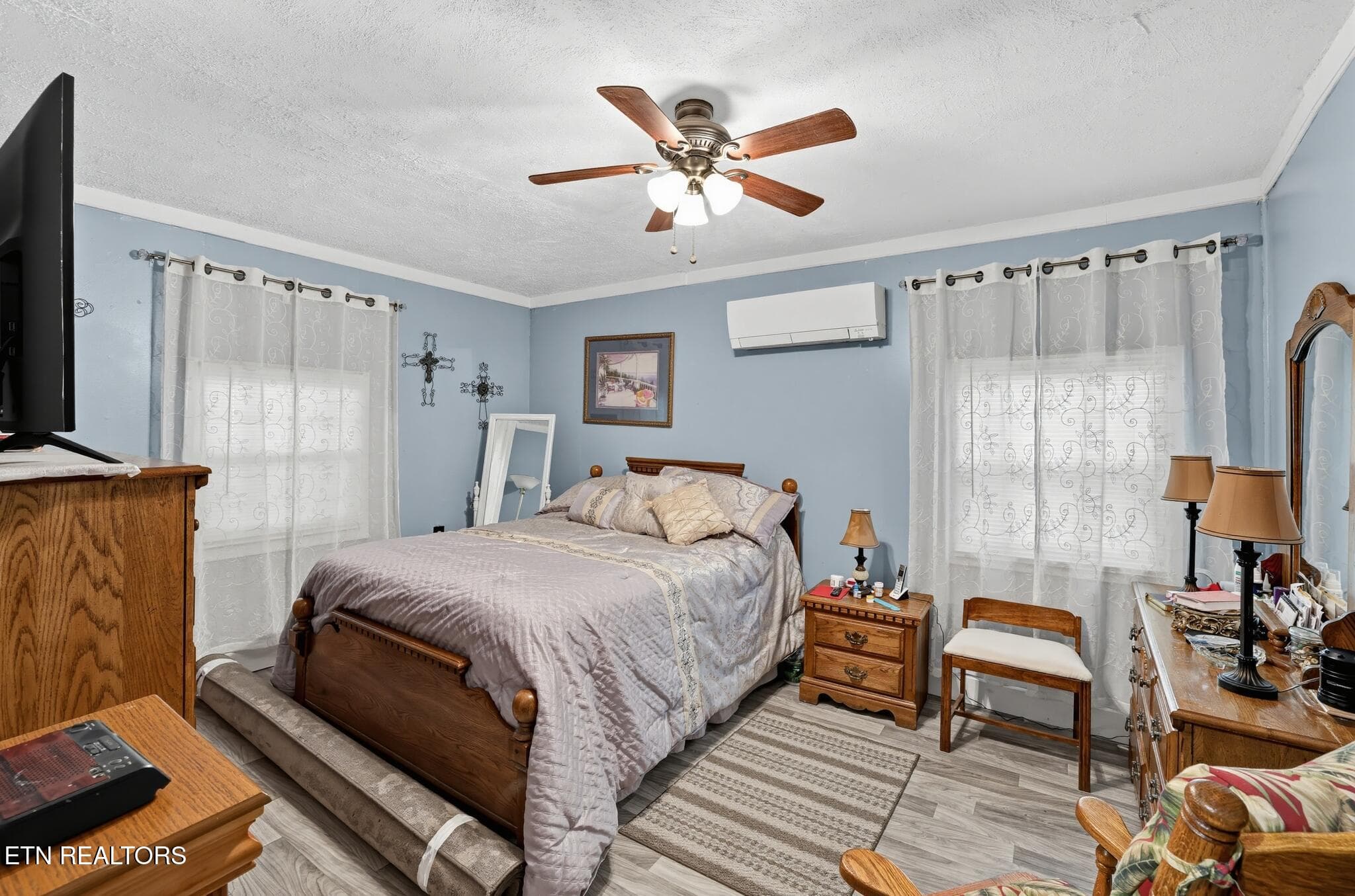 36_19991_River_Canyon_Rd-Bedroom-6865 - 19991 River Canyon Rd, Chattanooga, TN 37405