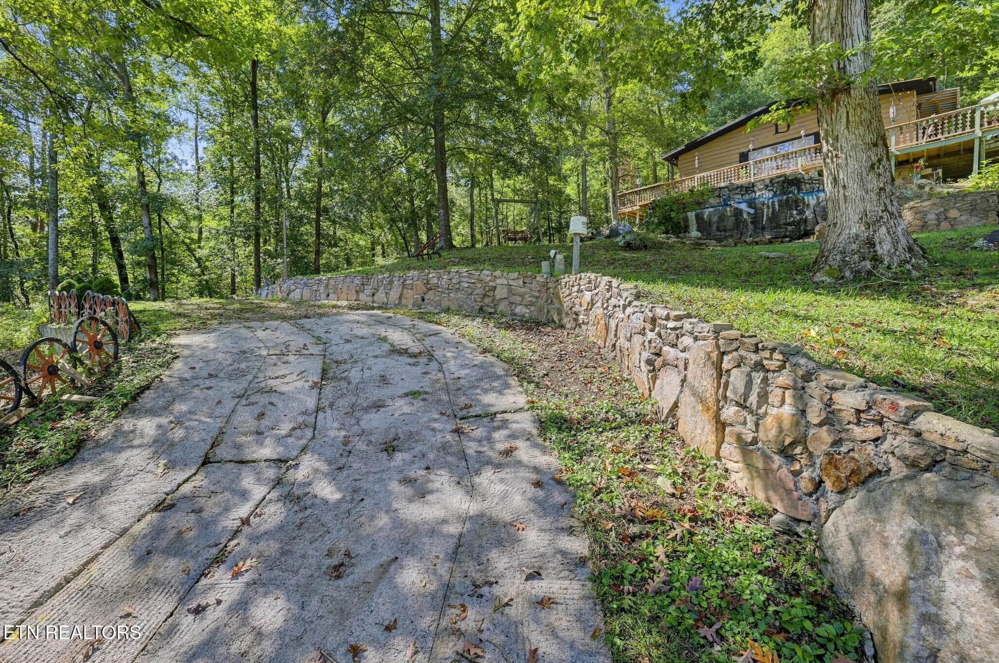 20_19991_River_Canyon_Rd-Exterior-6829 - 19991 River Canyon Rd, Chattanooga, TN 37405