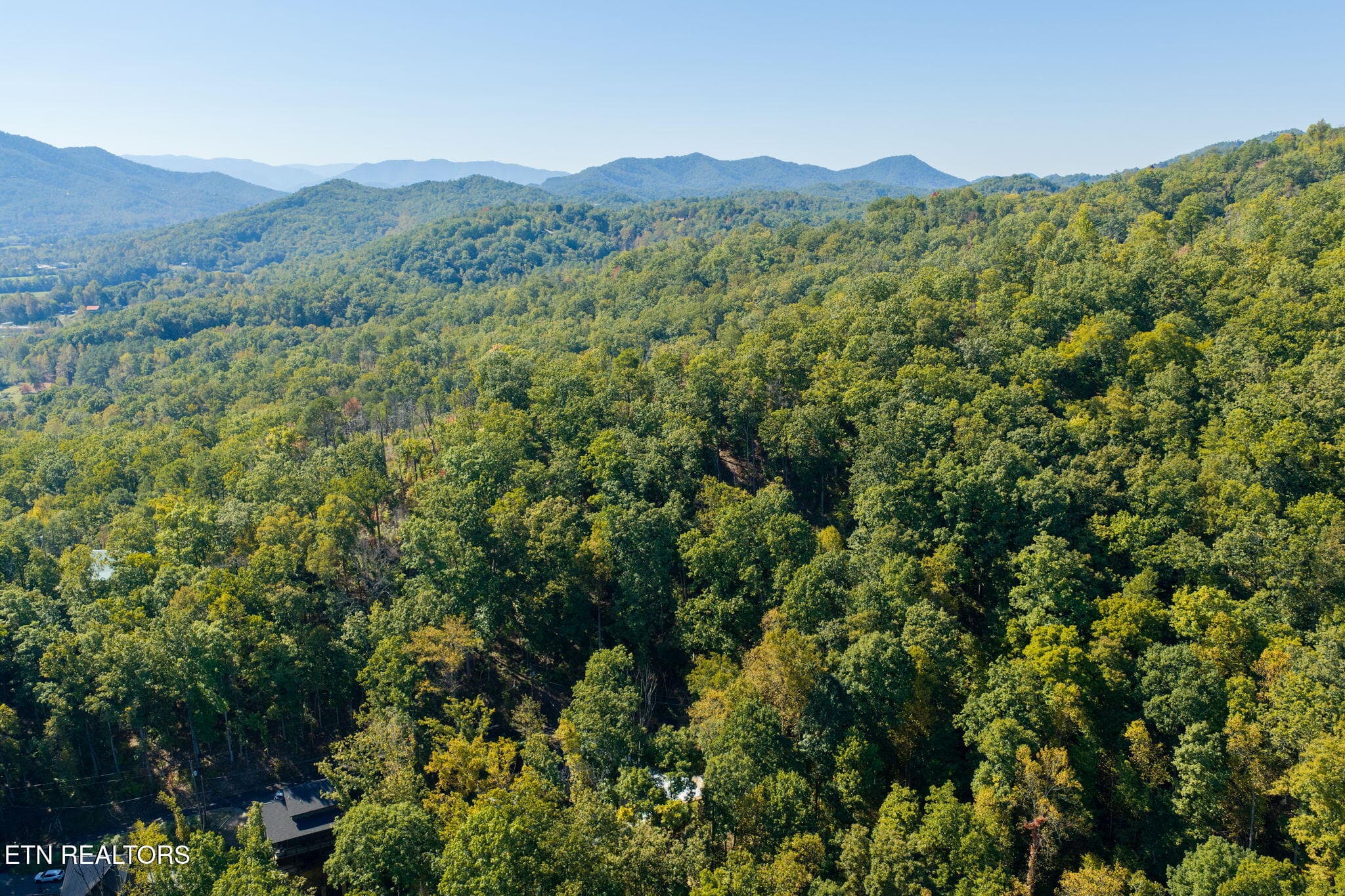 homesandvideos 826-1019 - Whipoorwill Hill Way 28, Sevierville, TN 37862