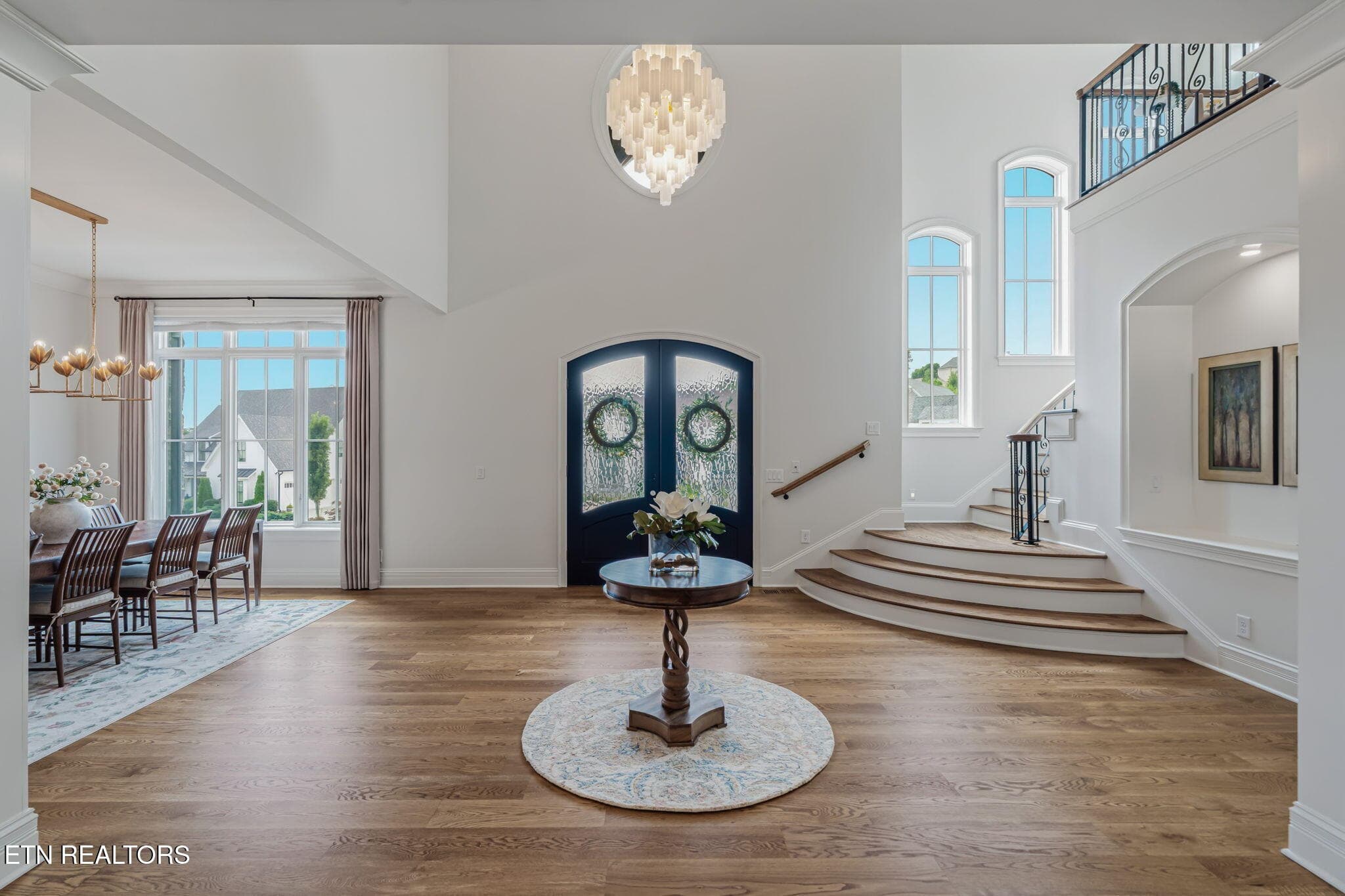 Gorgeous, open entry - 367 Barnsley Rd, Farragut, TN 37934