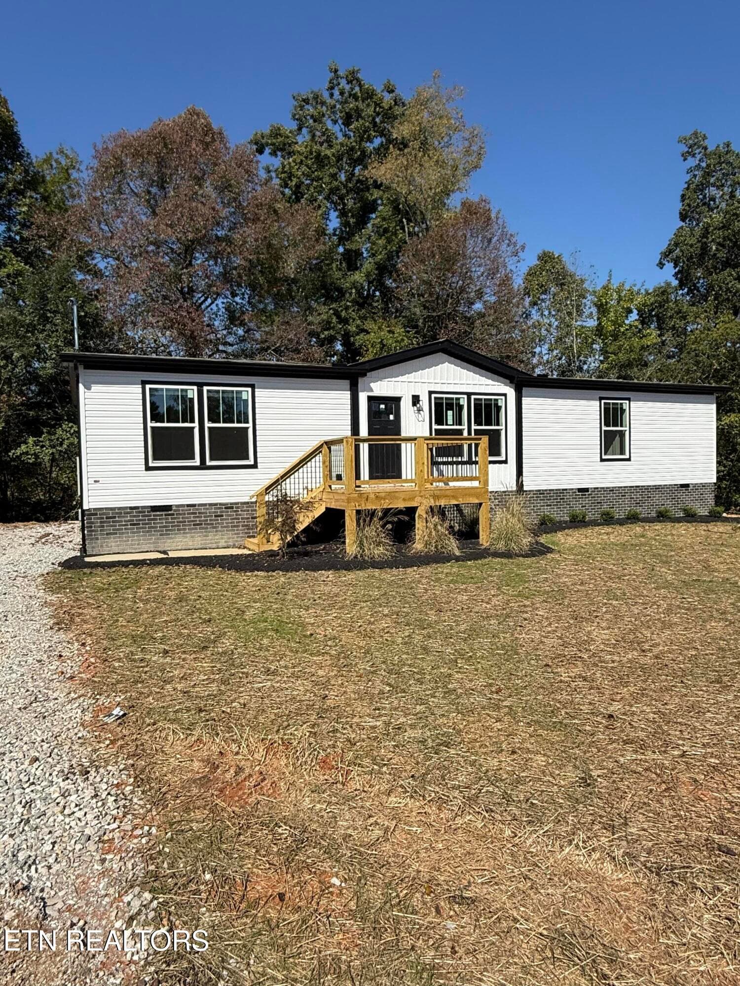 354 Bland Rd, Clinton, TN 37716