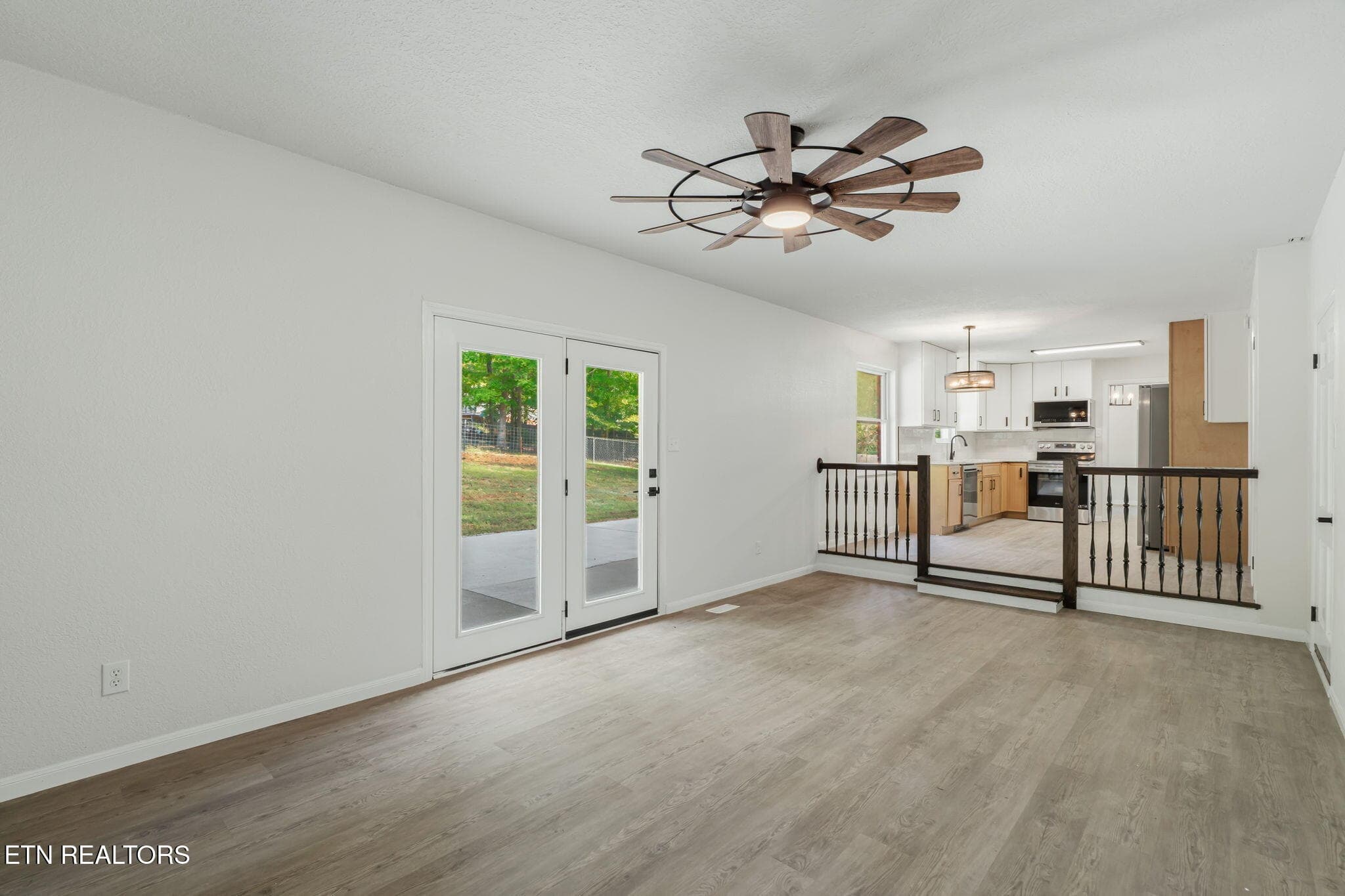 LETS STEP OUT TO THE PATIO - 3923 Glen Oaks Drive, Maryville, TN 37804, Maryville