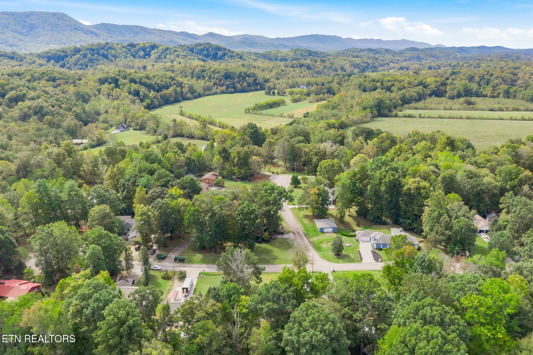 DAY FOR A BIKE RIDE - 3923 Glen Oaks Drive, Maryville, TN 37804, Maryville