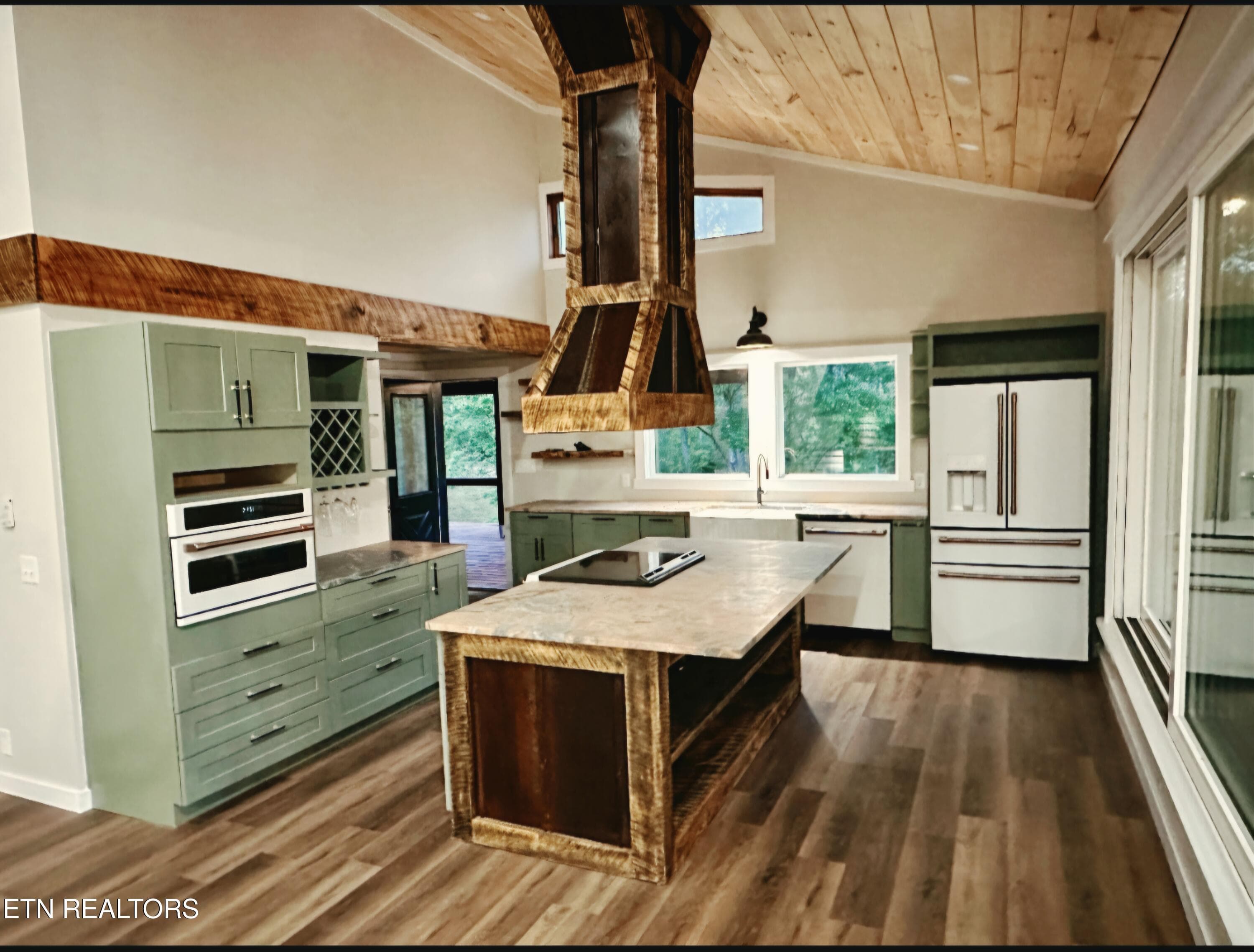 1000050417 - 770 Old Furnace Rd, Tellico Plains, TN 37385, Tellico Plains