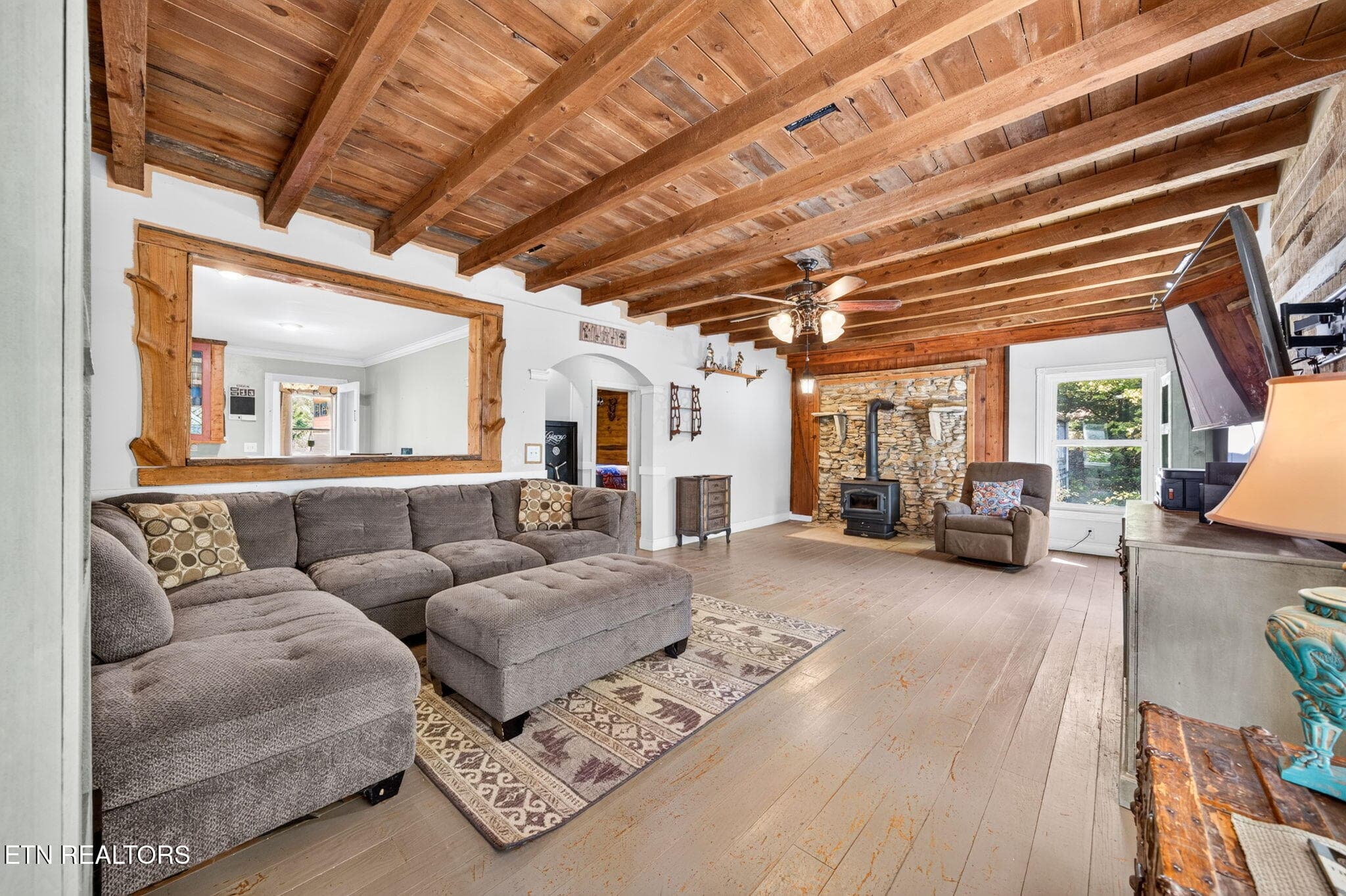 Great Room w the 2nd wood burning stove - 240 Memory Lane, Monterey, TN 38574