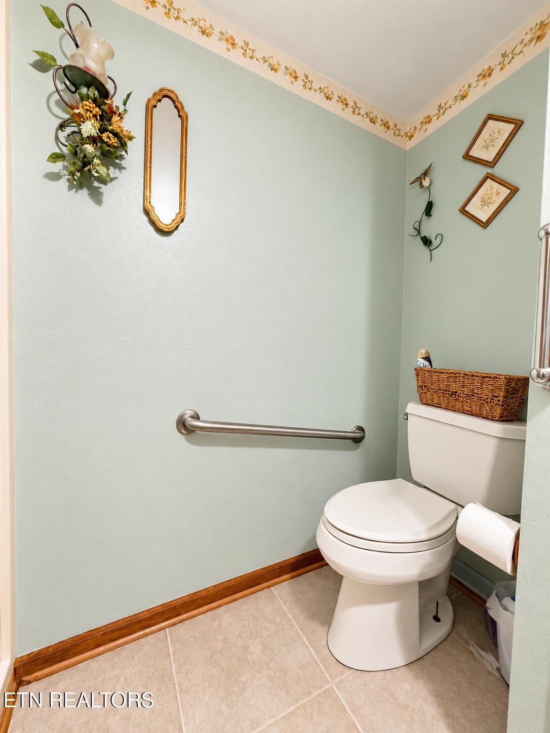 Bathroom 1 - 196 Sweetwater Rd, Philadelphia, TN 37846, Philadelphia