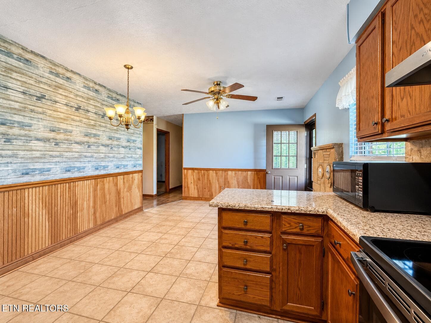 Kitchen 1 - 196 Sweetwater Rd, Philadelphia, TN 37846, Philadelphia