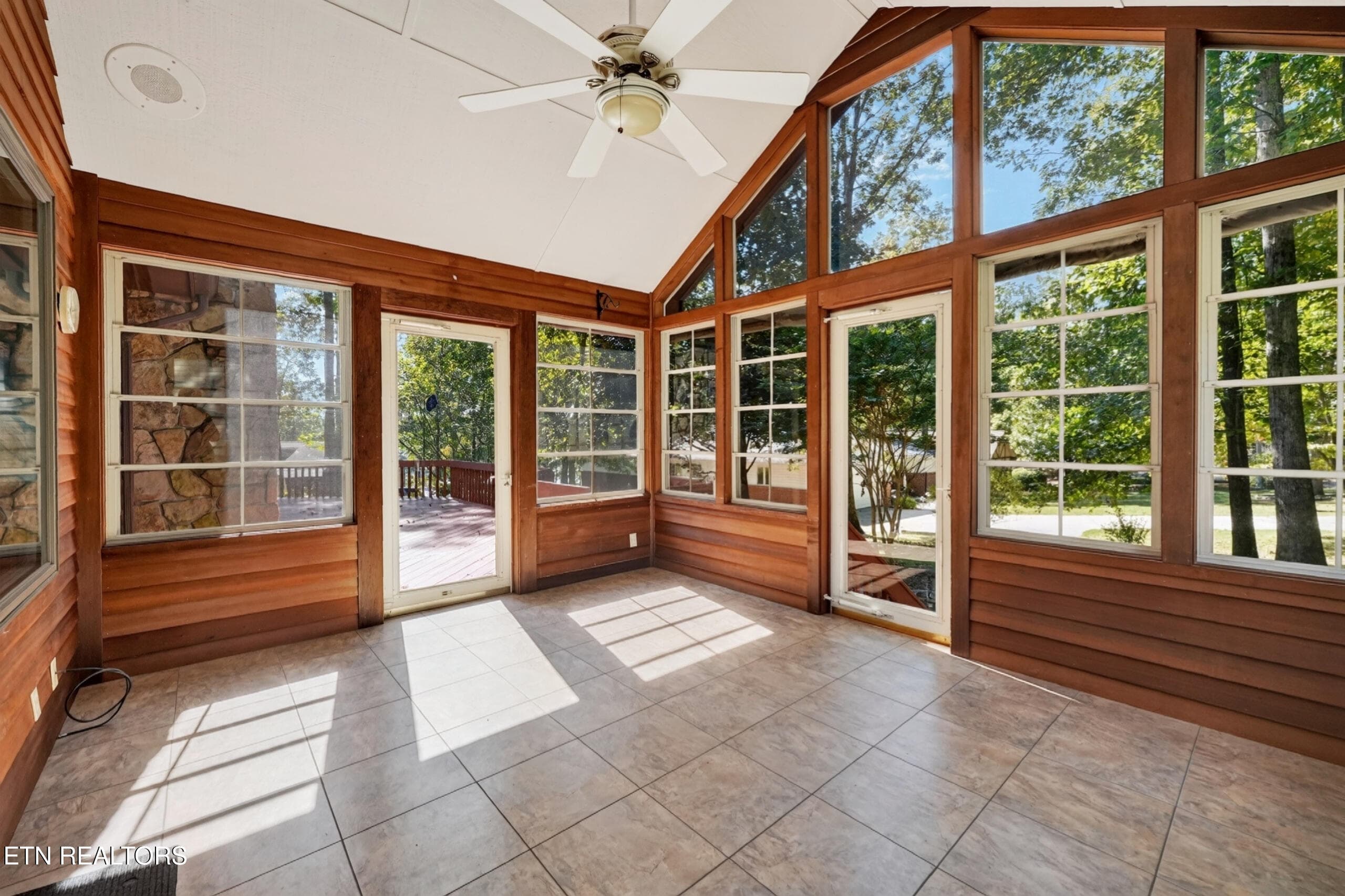 BLP06491 - 22 Lakeside Circle, Crossville, TN 38558, Crossville