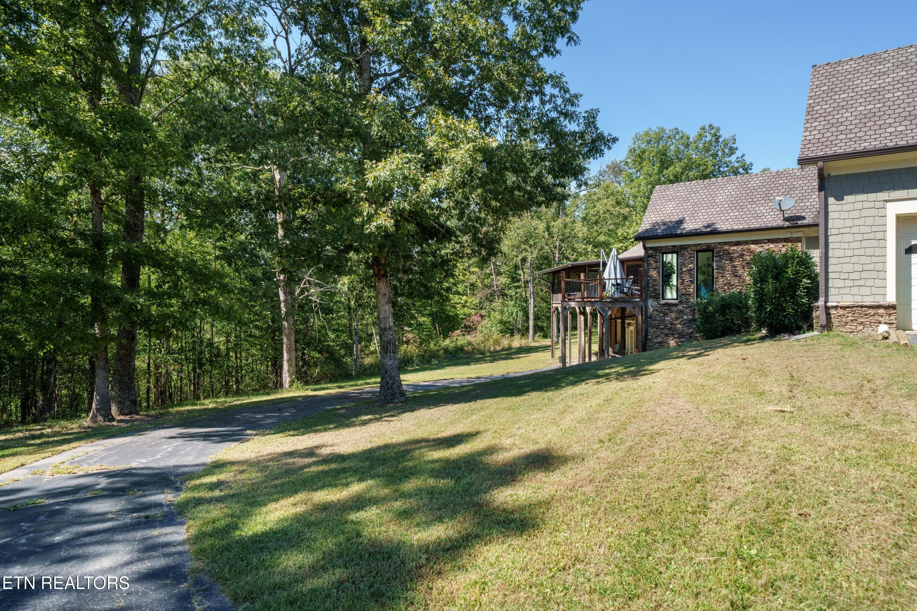 684 Randolph Rd_040_TNPC-HDR - 684 Randolph Rd, Crossville, TN 38571
