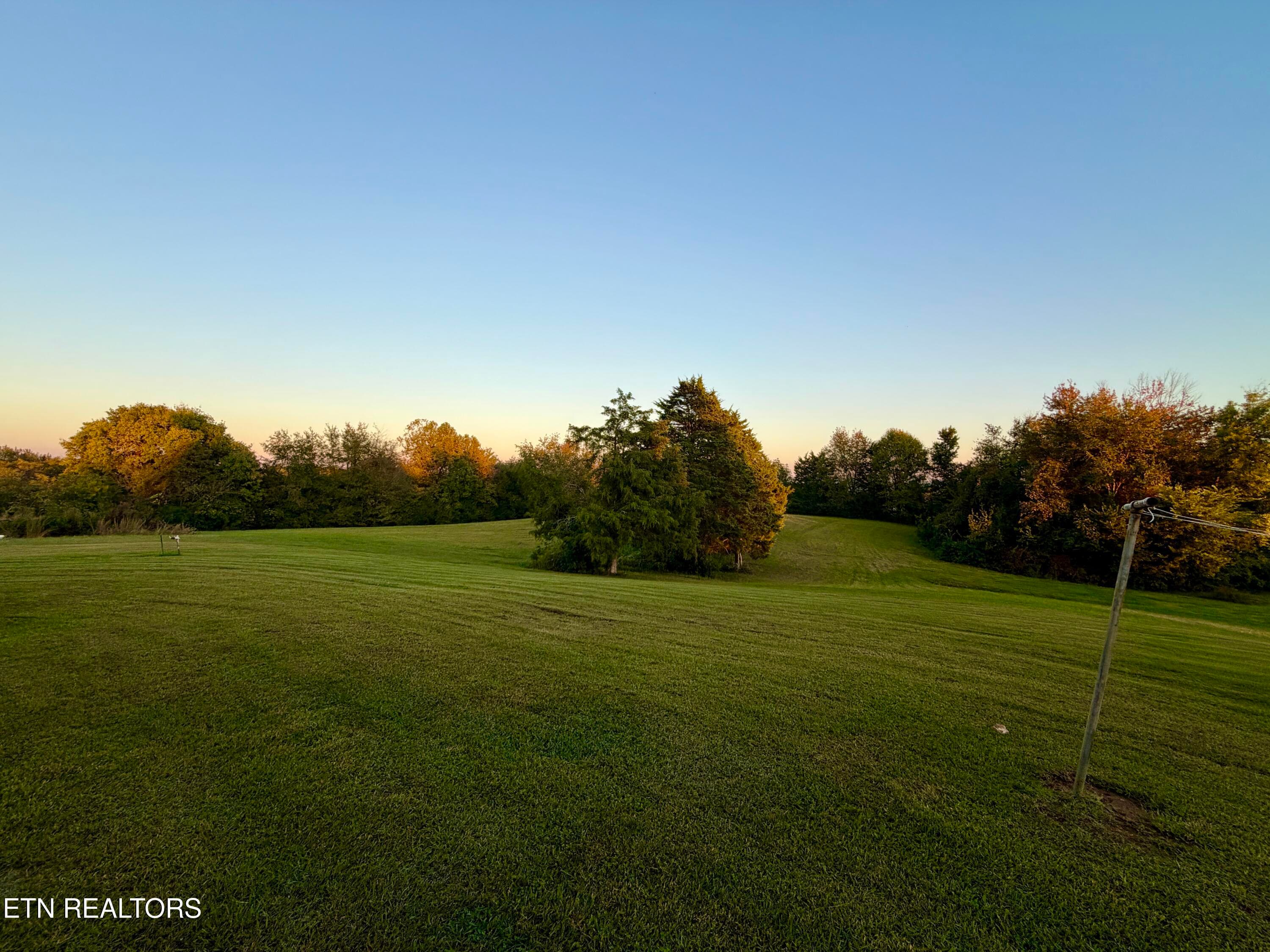 Copeland21 - 916 W Copeland Drive, Powell, TN 37849