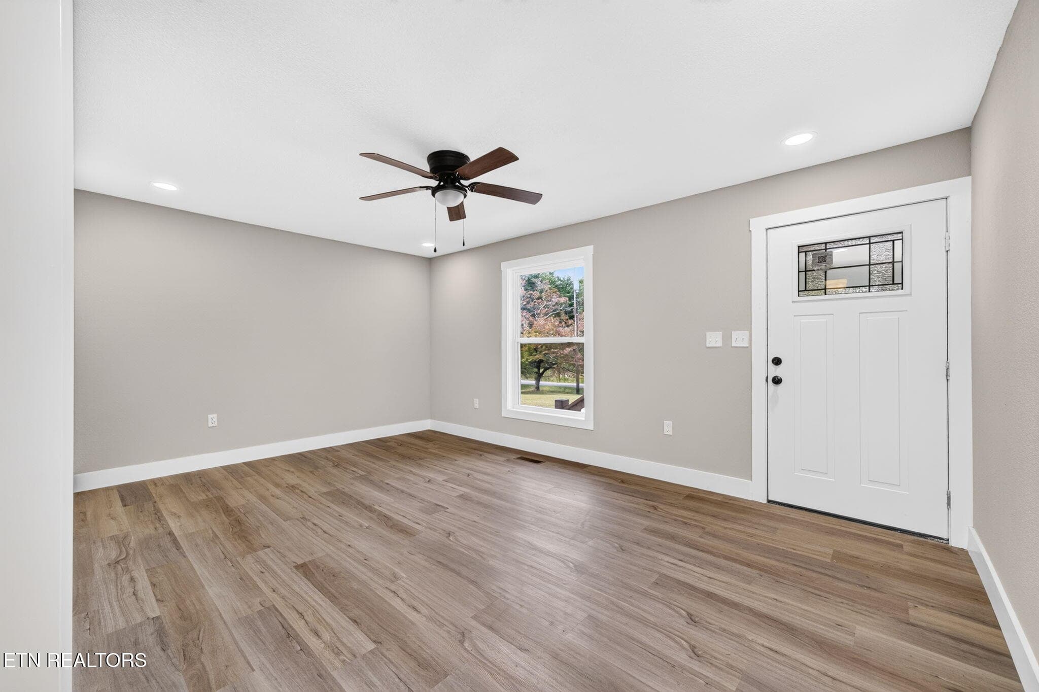 18-web-or-mls-2497 Jr Camp Rd_100_TNPC - 2497 Junior Camp Rd, Monterey, TN 38574