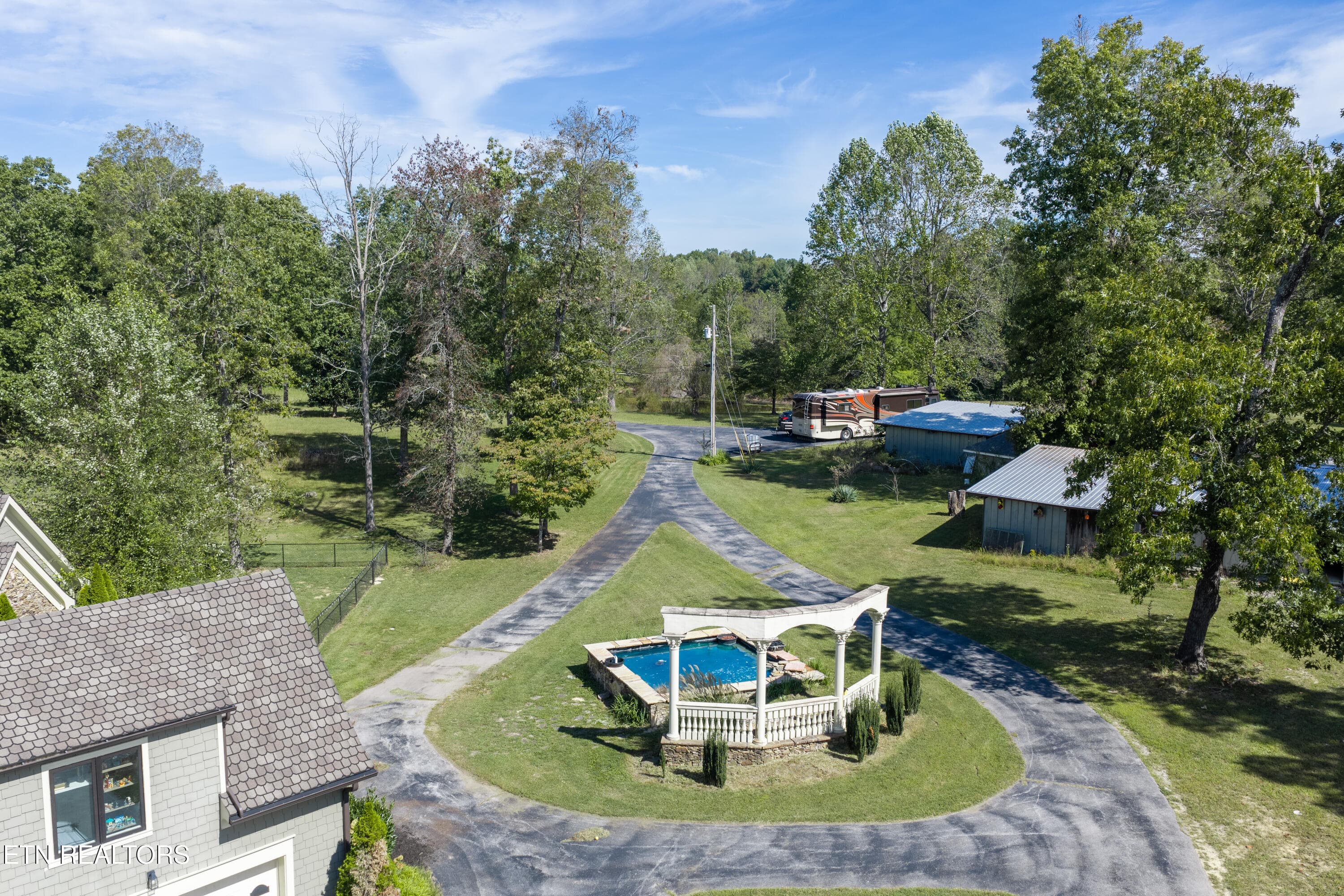 684 Randolph Rd_549_TNPC-HDR - 684 Randolph Rd, Crossville, TN 38571