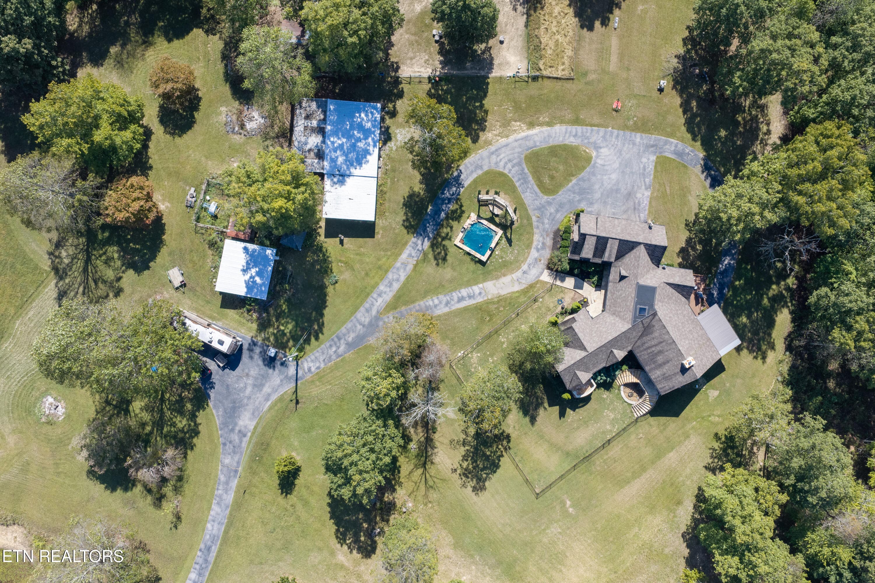 airial property - 684 Randolph Rd, Crossville, TN 38571