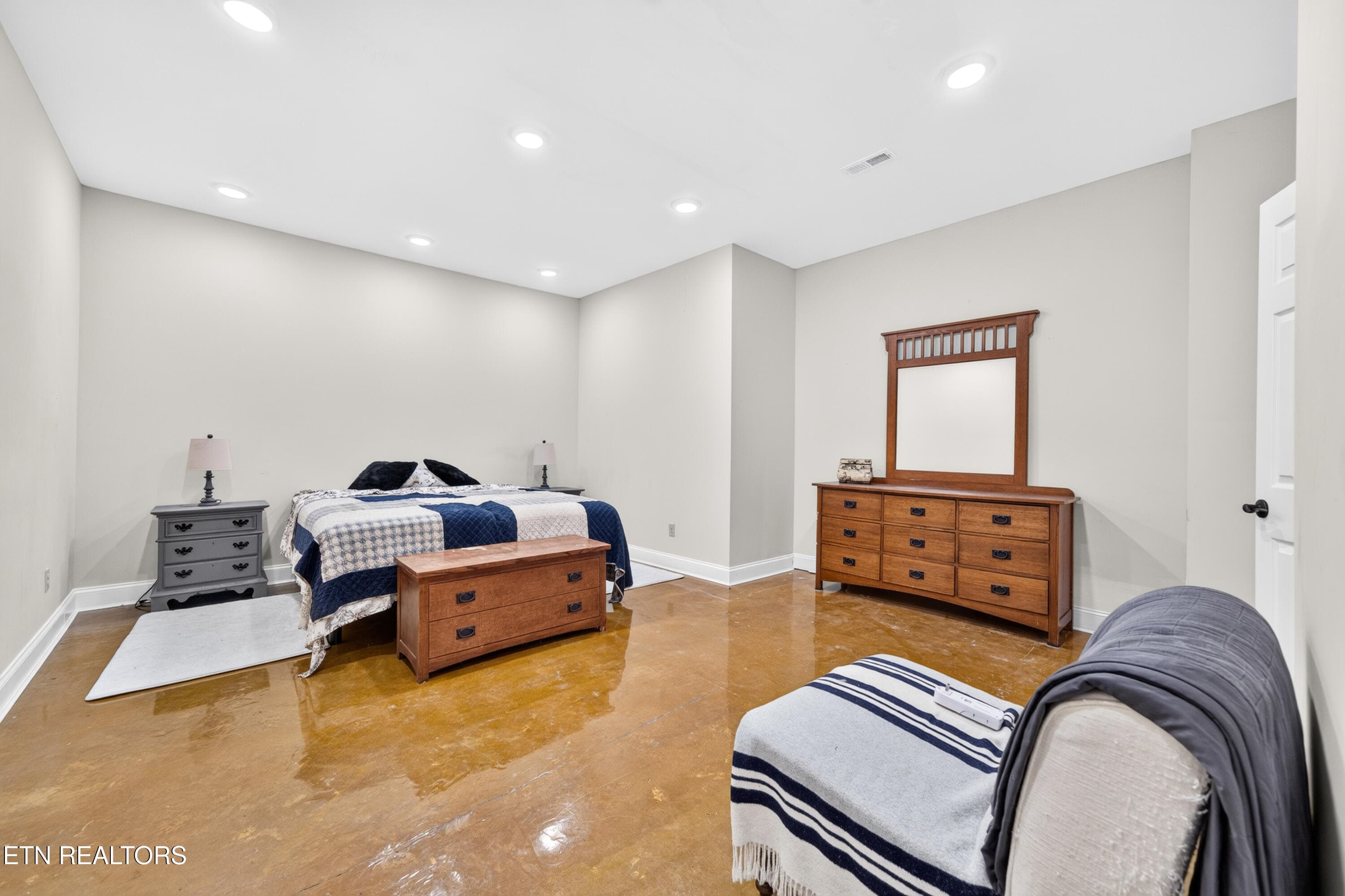 basement bdrm 2 - 684 Randolph Rd, Crossville, TN 38571
