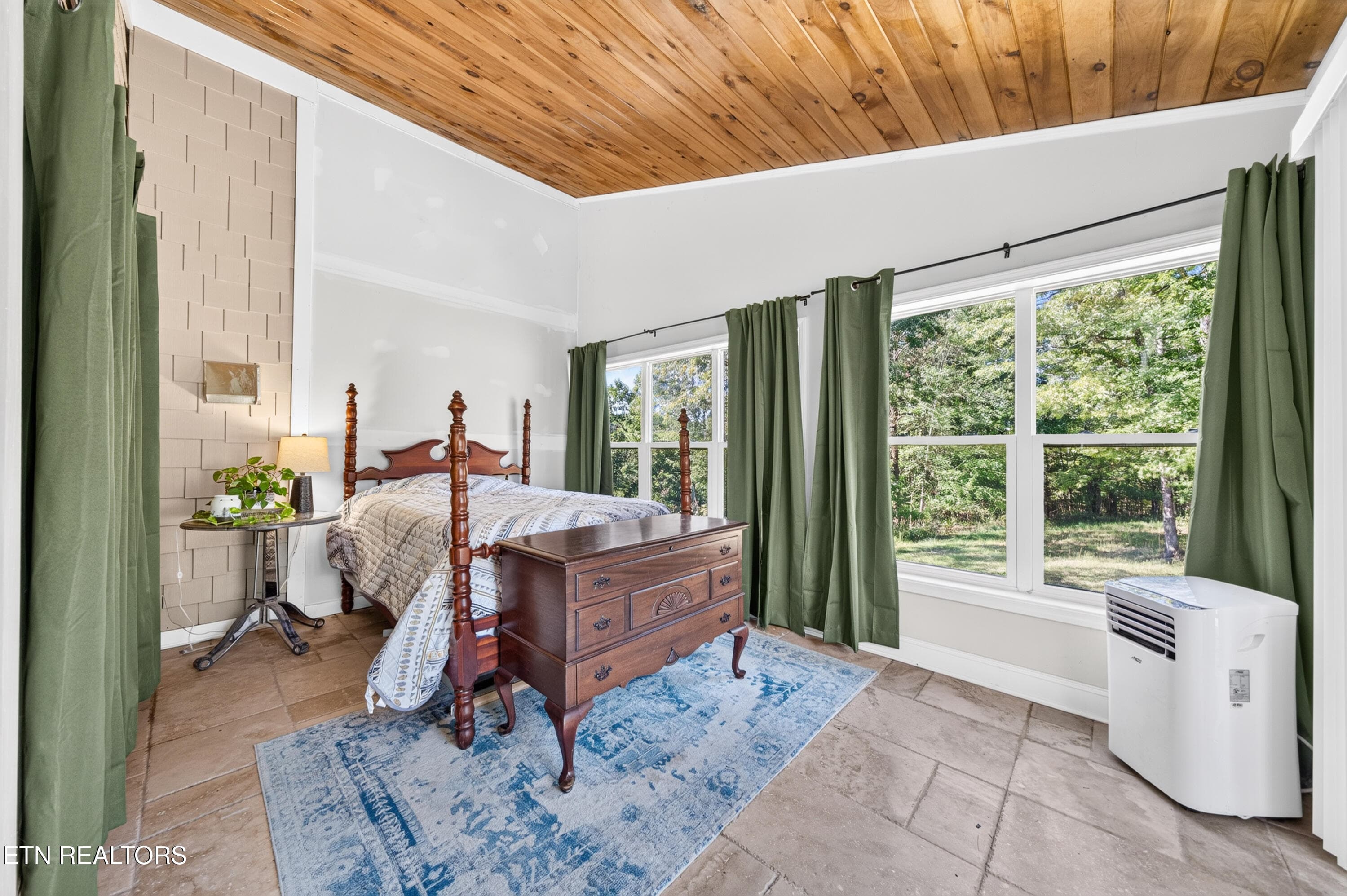 bonus rm 1 - 684 Randolph Rd, Crossville, TN 38571