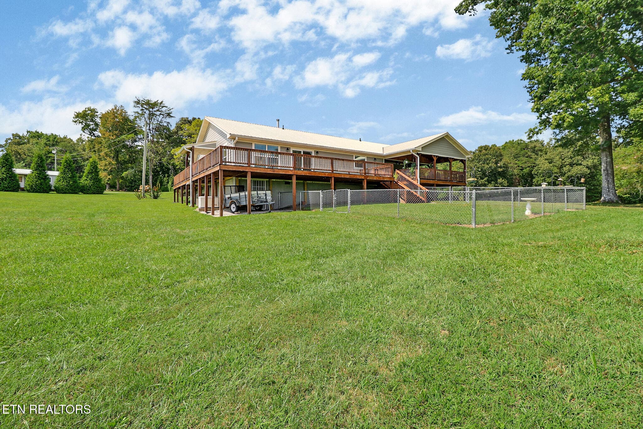 n44a9980-n44a9984 - 5285 Red Rd, Sparta, TN 38583, Sparta